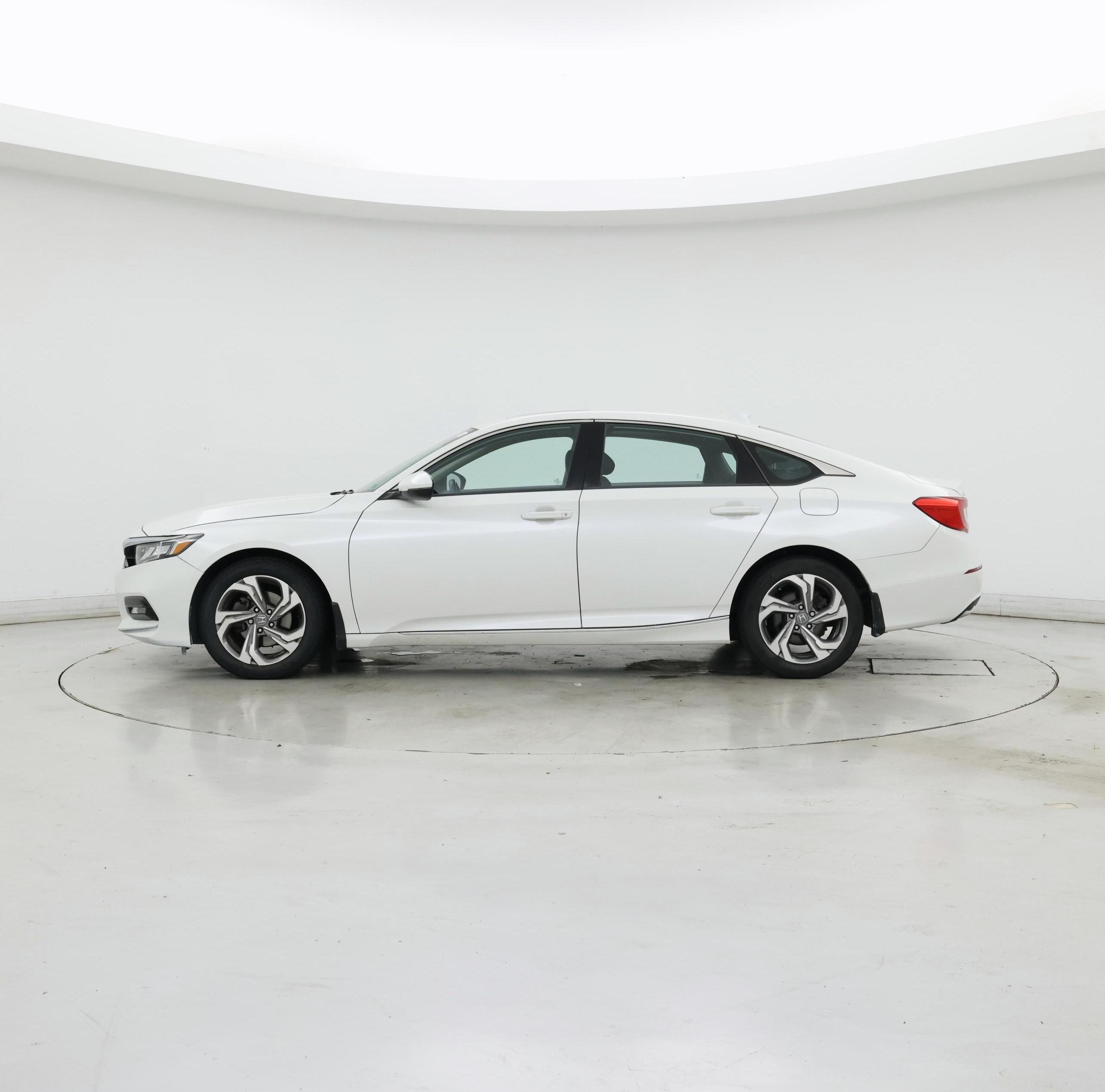 Thumbnail: 2019 Honda Accord - 3