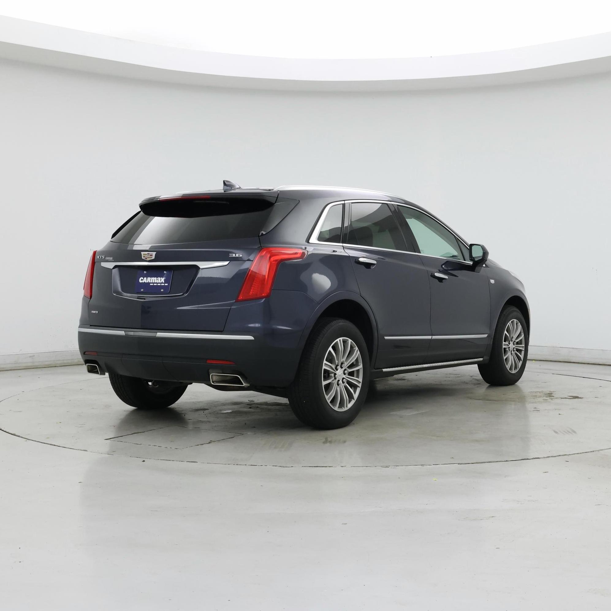 Thumbnail: 2019 Cadillac XT5 - 8