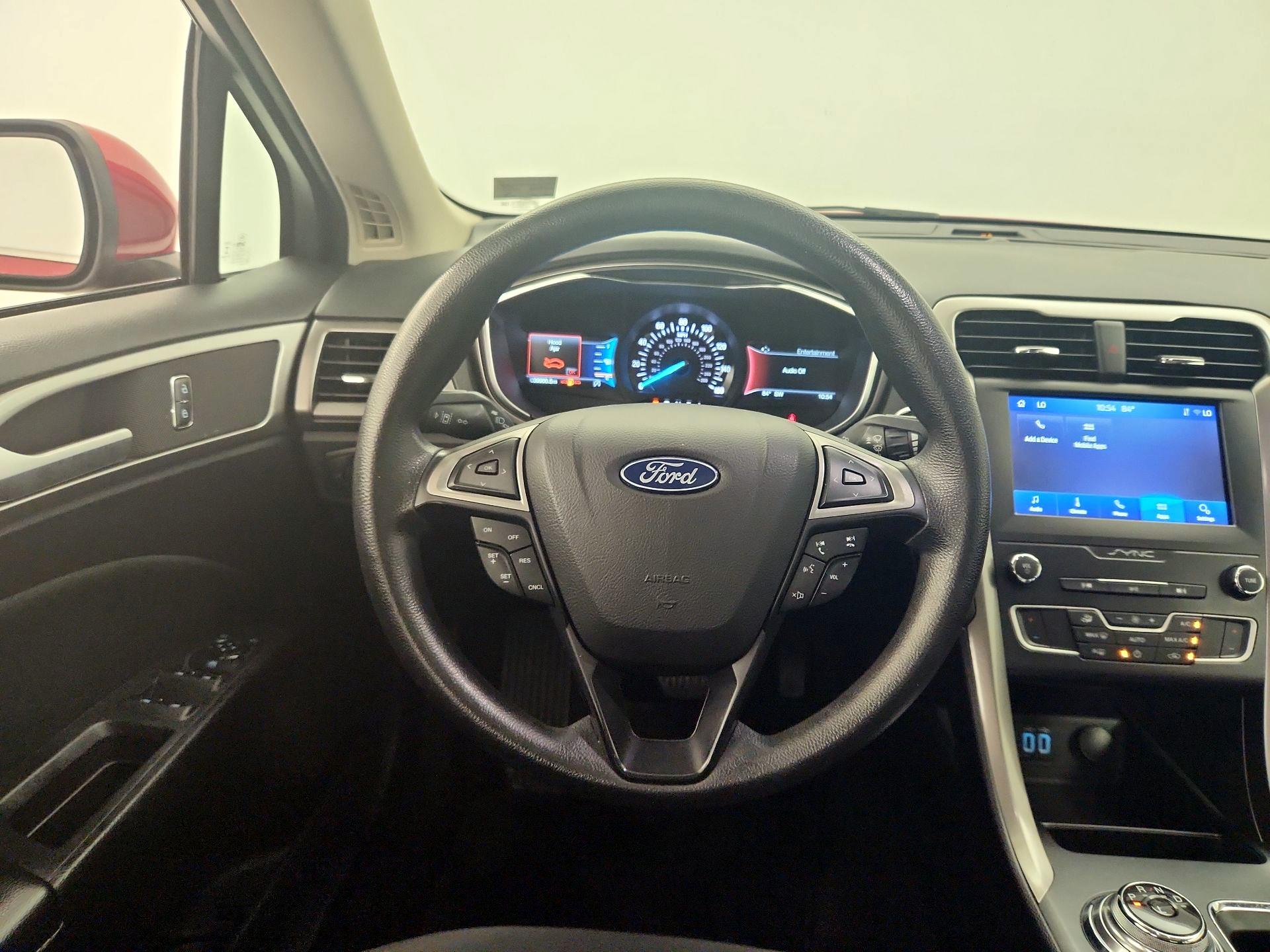 Thumbnail: 2020 Ford Fusion - 10