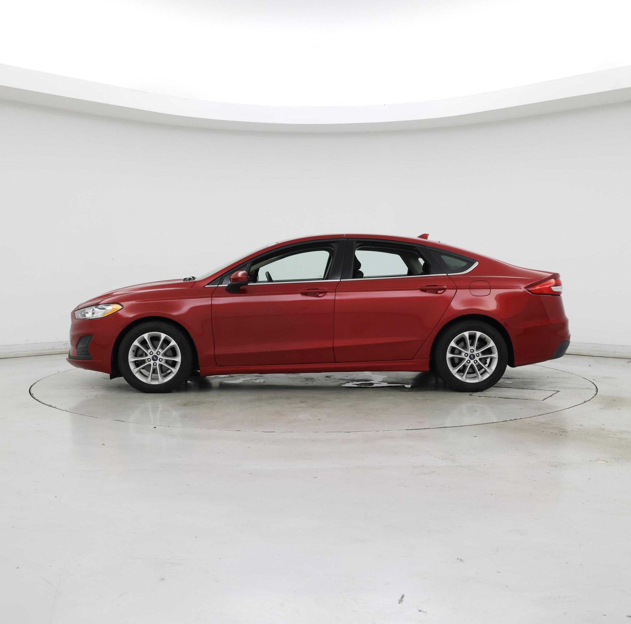 Thumbnail: 2020 Ford Fusion - 3