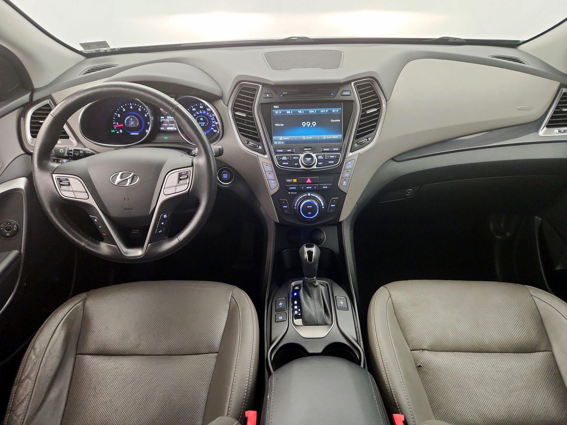 Thumbnail: 2015 Hyundai Santa Fe - 9