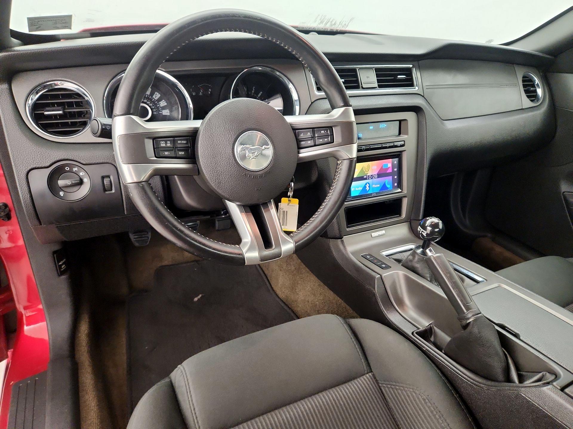 Thumbnail: 2013 Ford Mustang - 9