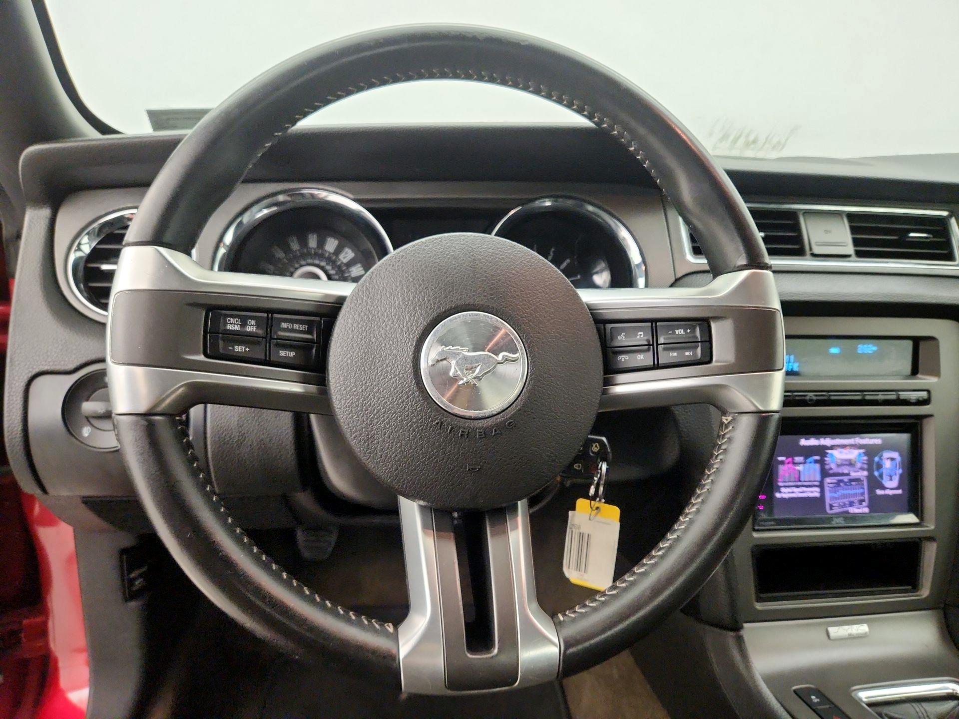 Thumbnail: 2013 Ford Mustang - 10