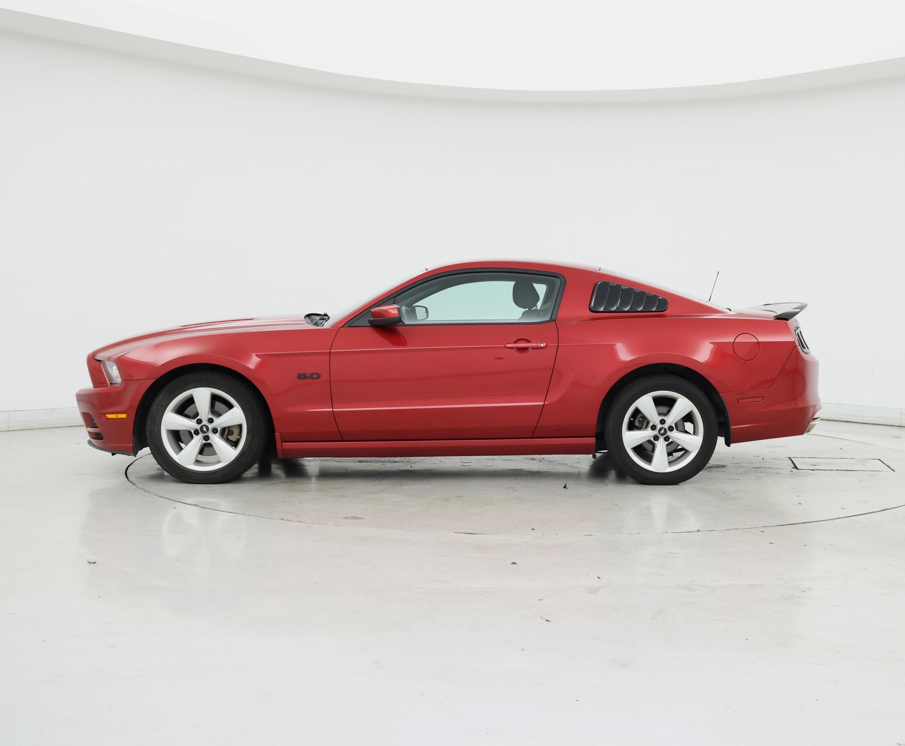 Thumbnail: 2013 Ford Mustang - 3