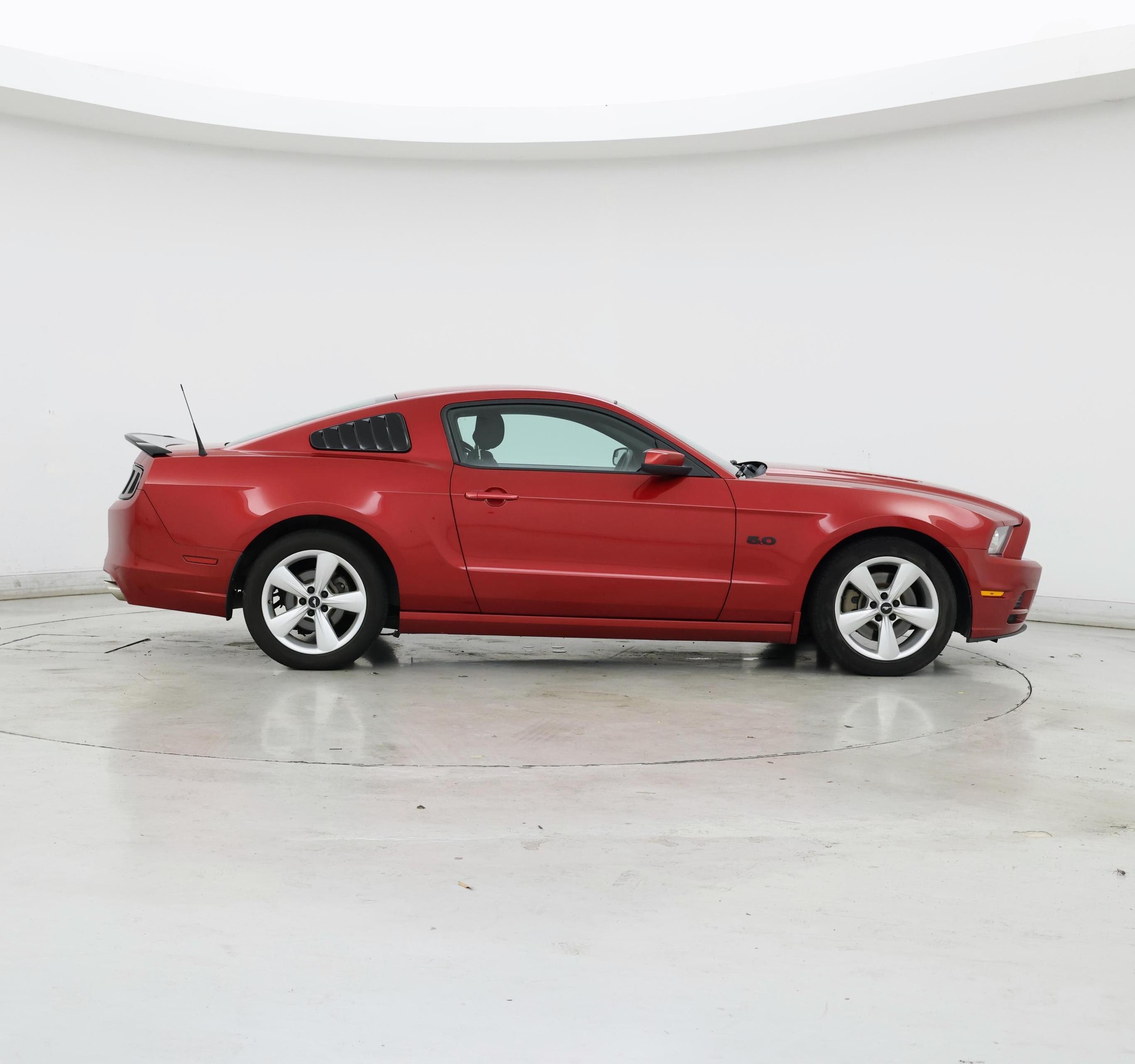 Thumbnail: 2013 Ford Mustang - 7
