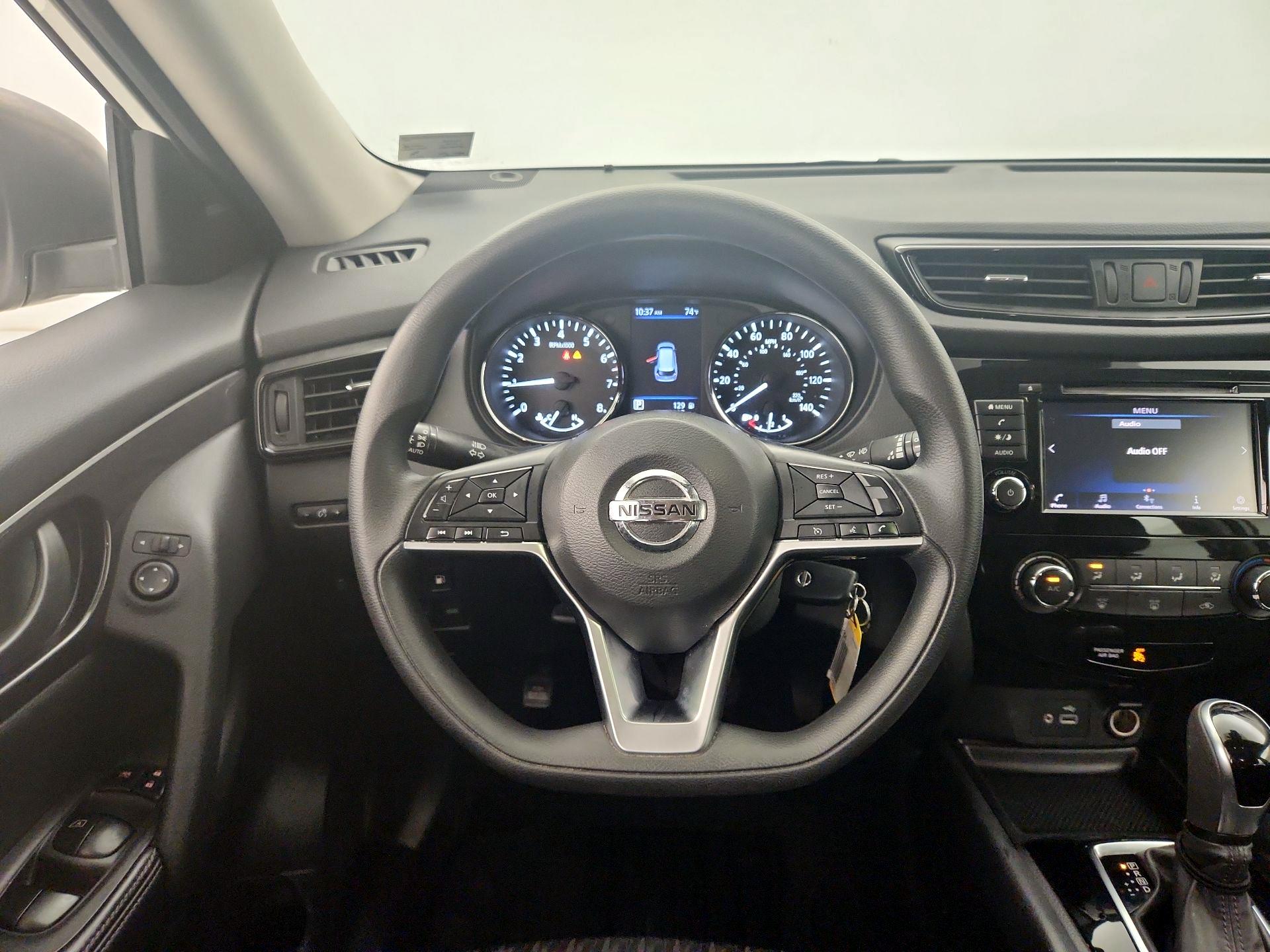Thumbnail: 2019 Nissan Rogue - 10