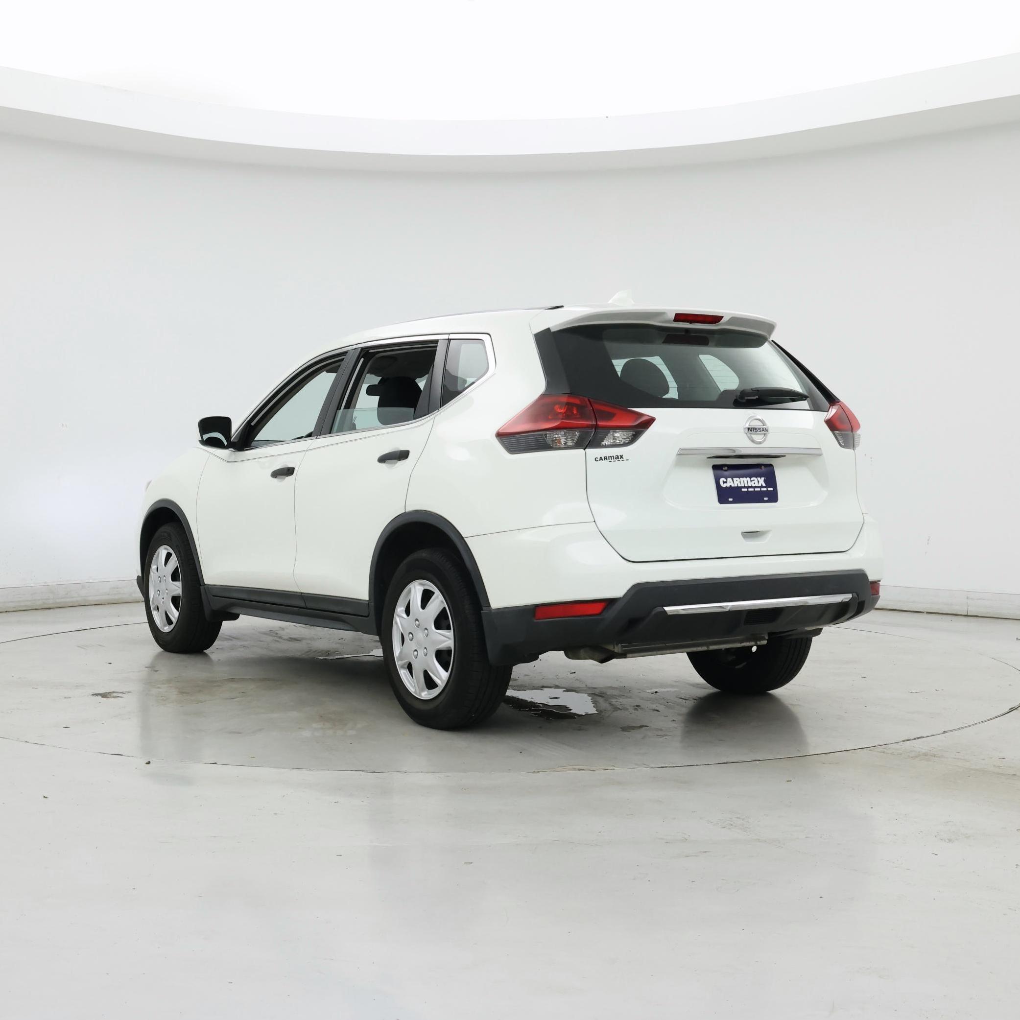 Thumbnail: 2019 Nissan Rogue - 2