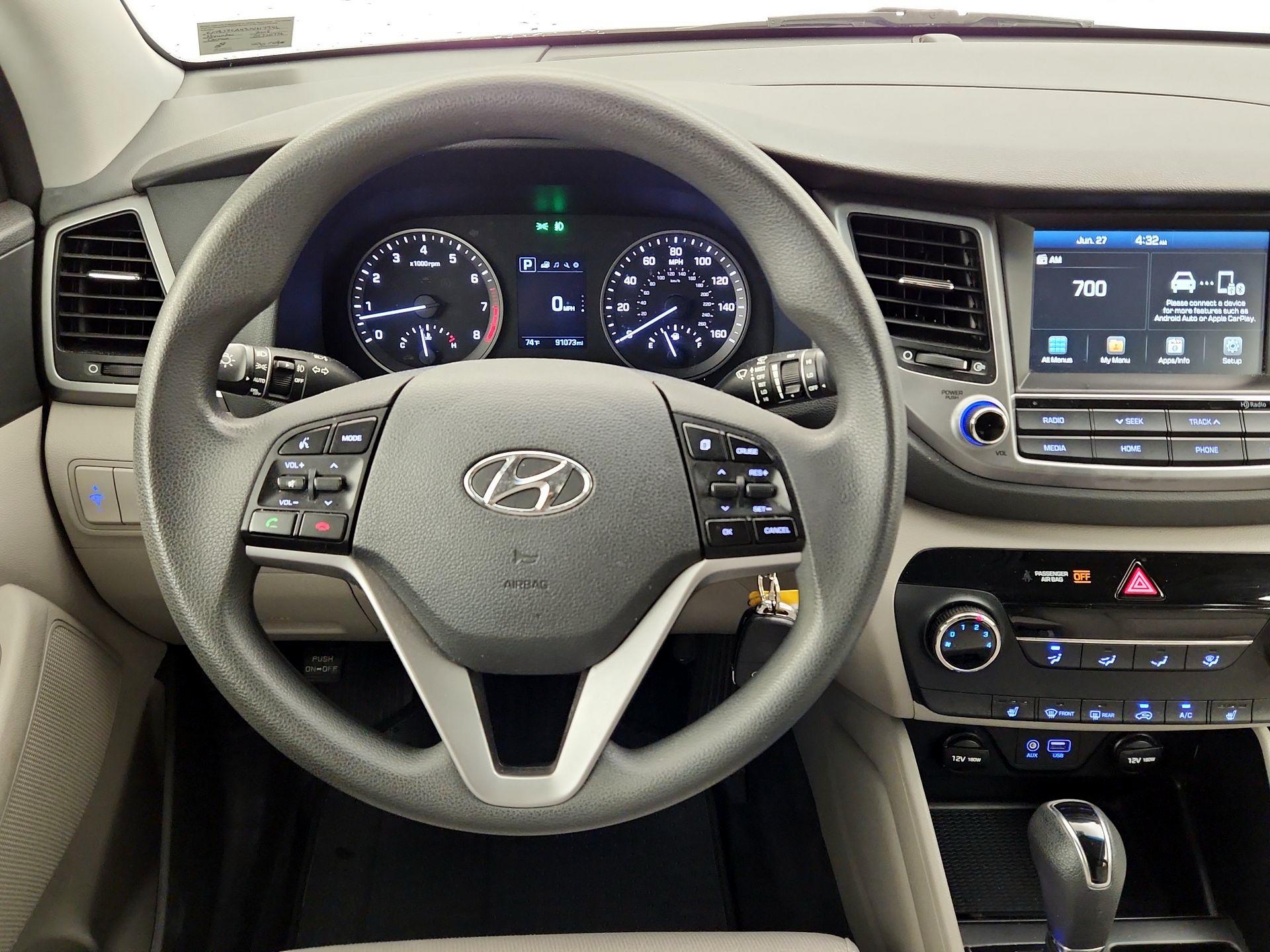 Thumbnail: 2018 Hyundai Tucson - 10