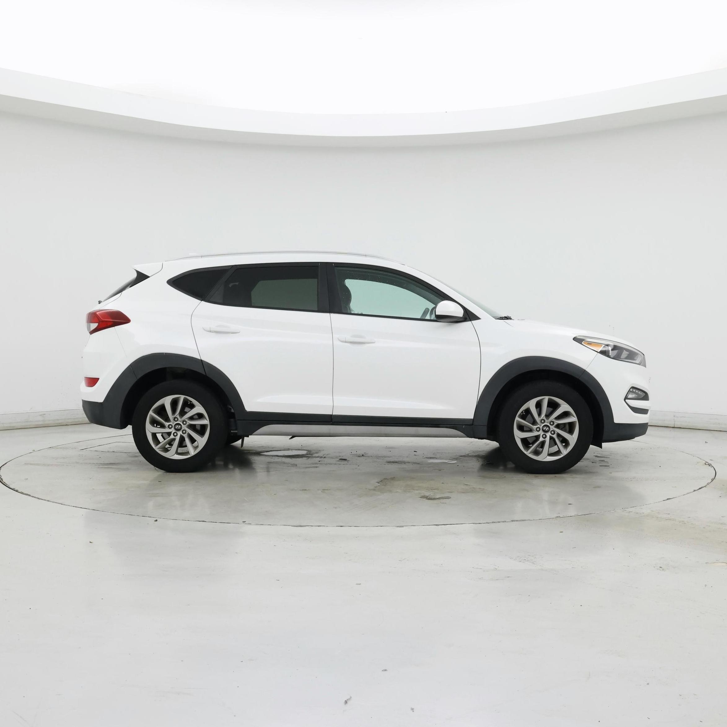 Thumbnail: 2018 Hyundai Tucson - 7