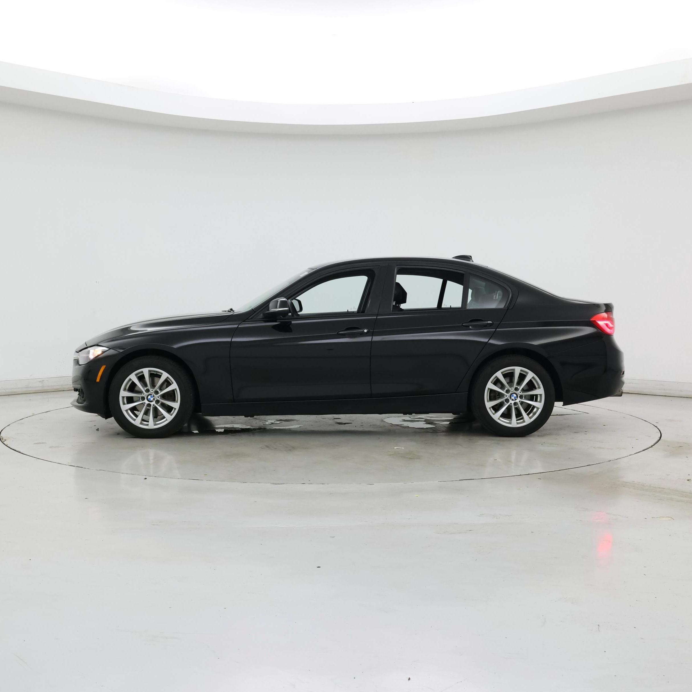 Thumbnail: 2016 BMW 3 Series - 3