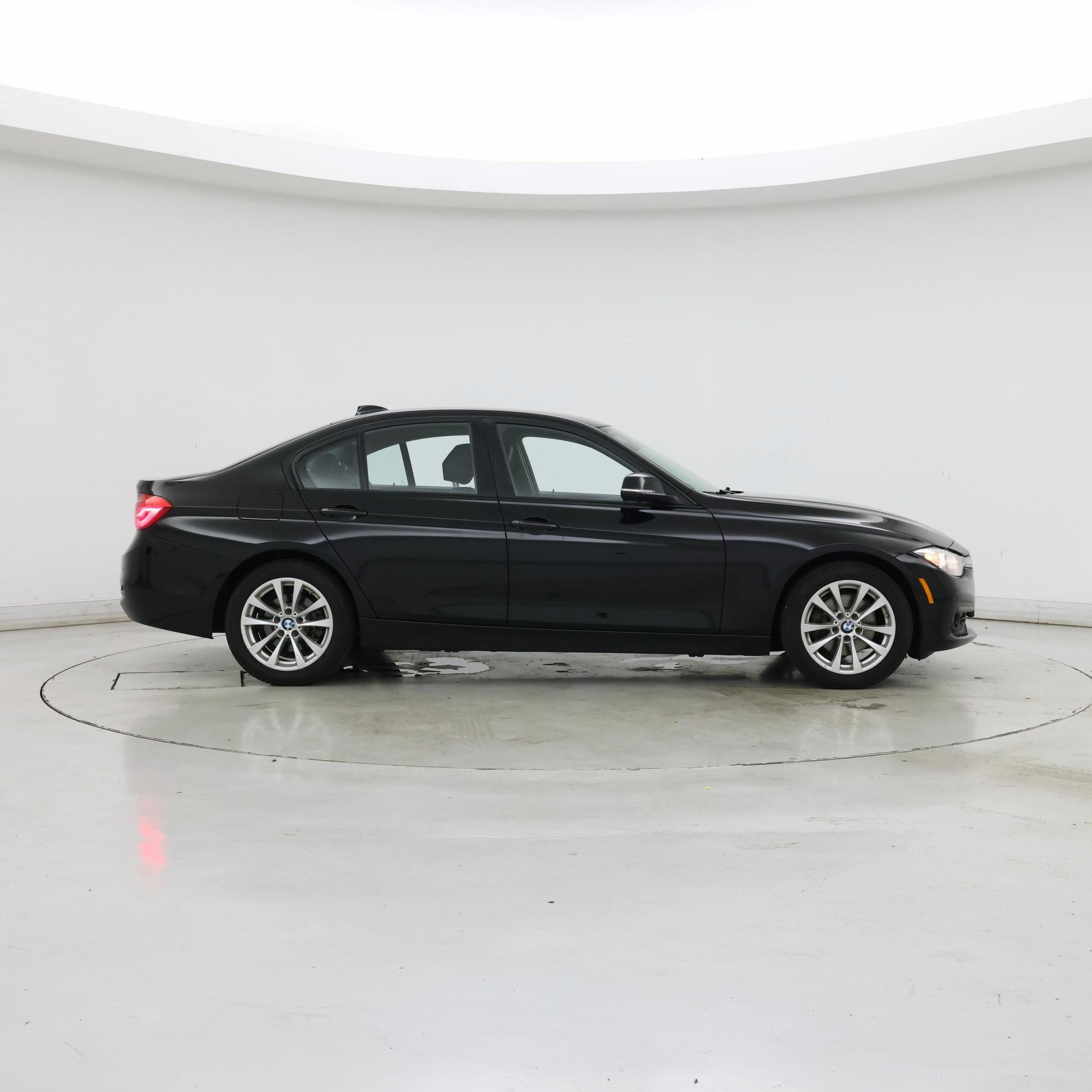 Thumbnail: 2016 BMW 3 Series - 7