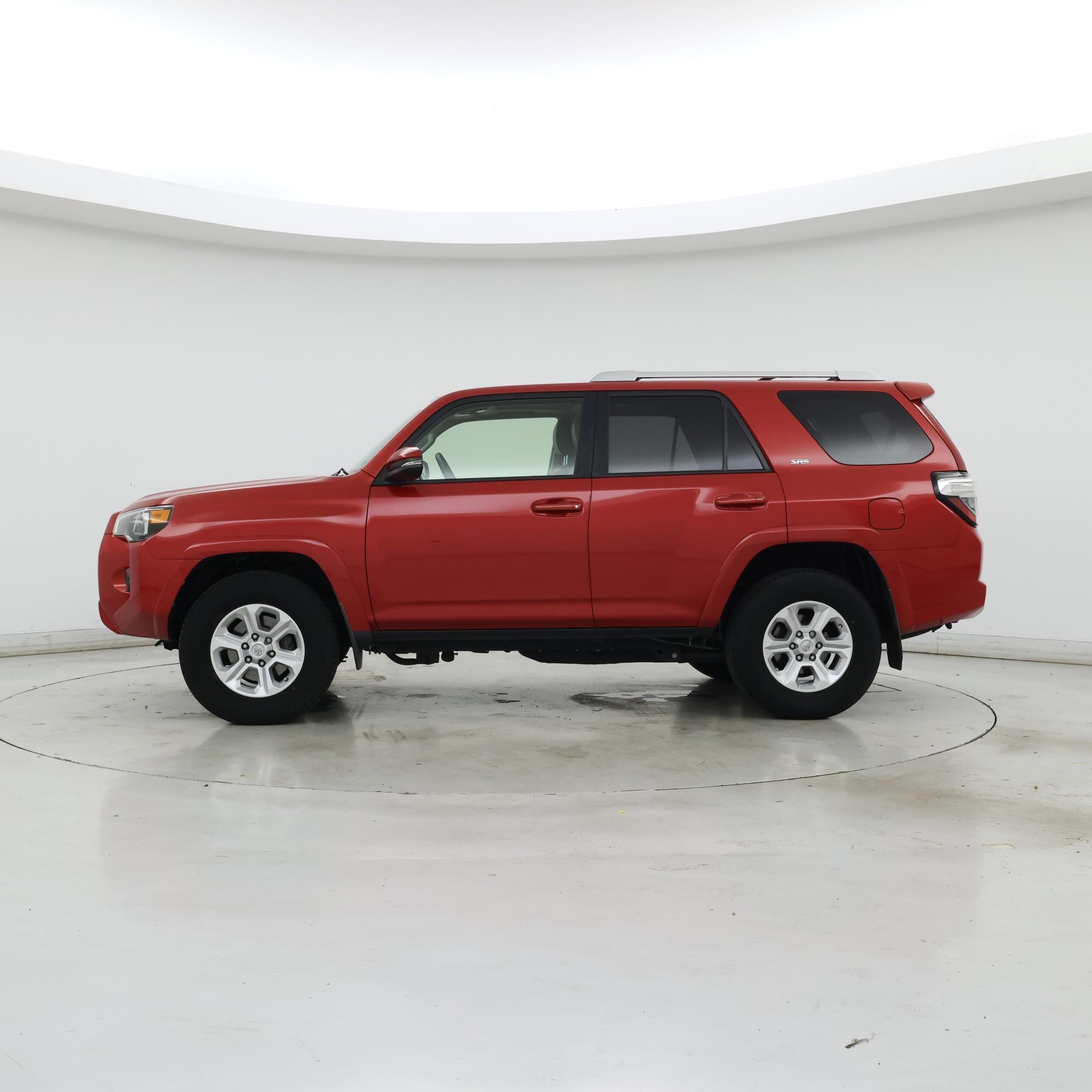 Thumbnail: 2018 Toyota 4Runner - 3