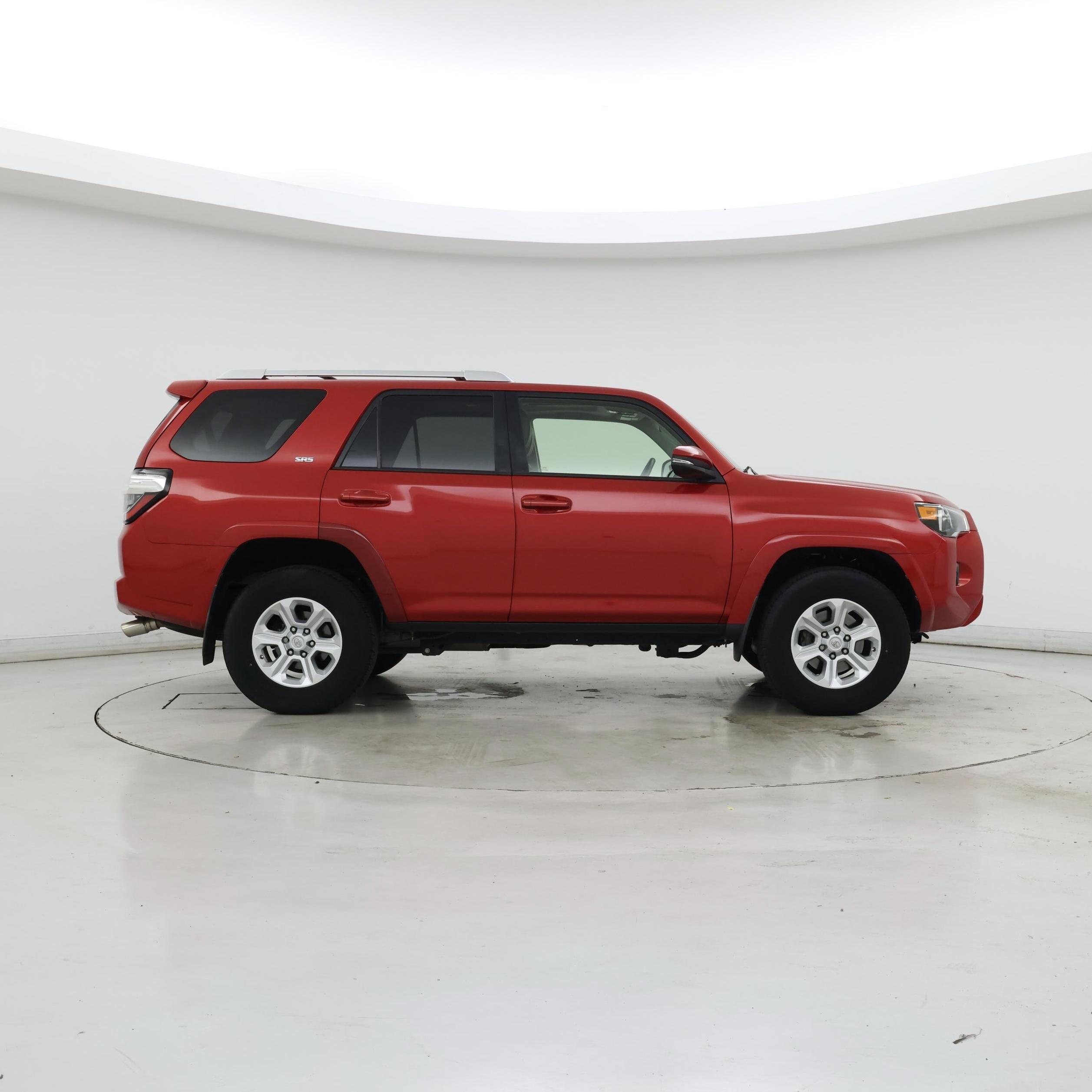 Thumbnail: 2018 Toyota 4Runner - 7