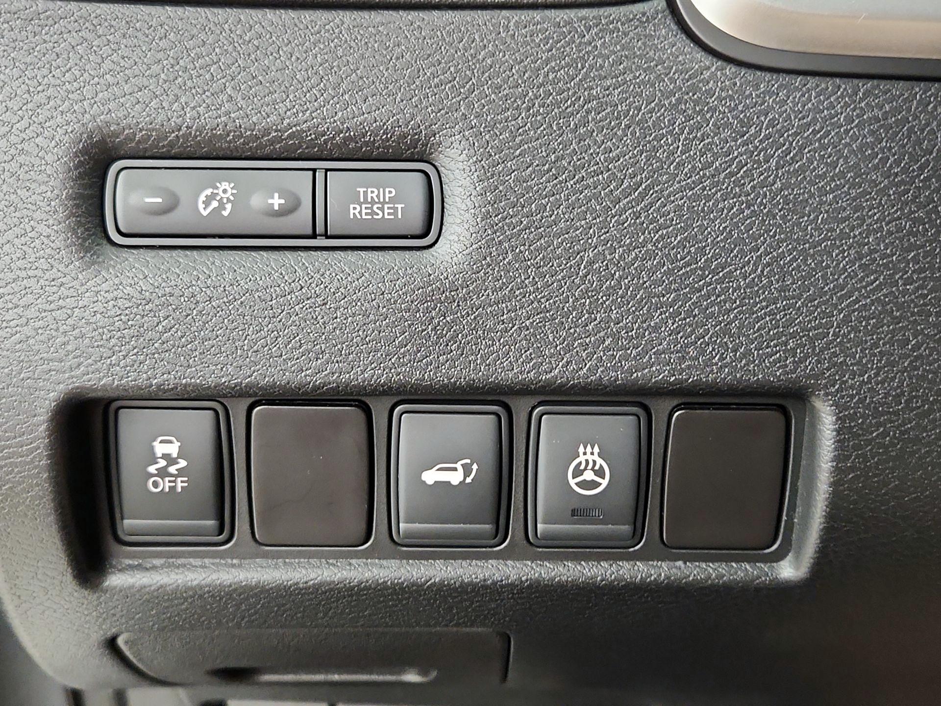 Thumbnail: 2015 Nissan Murano - 13