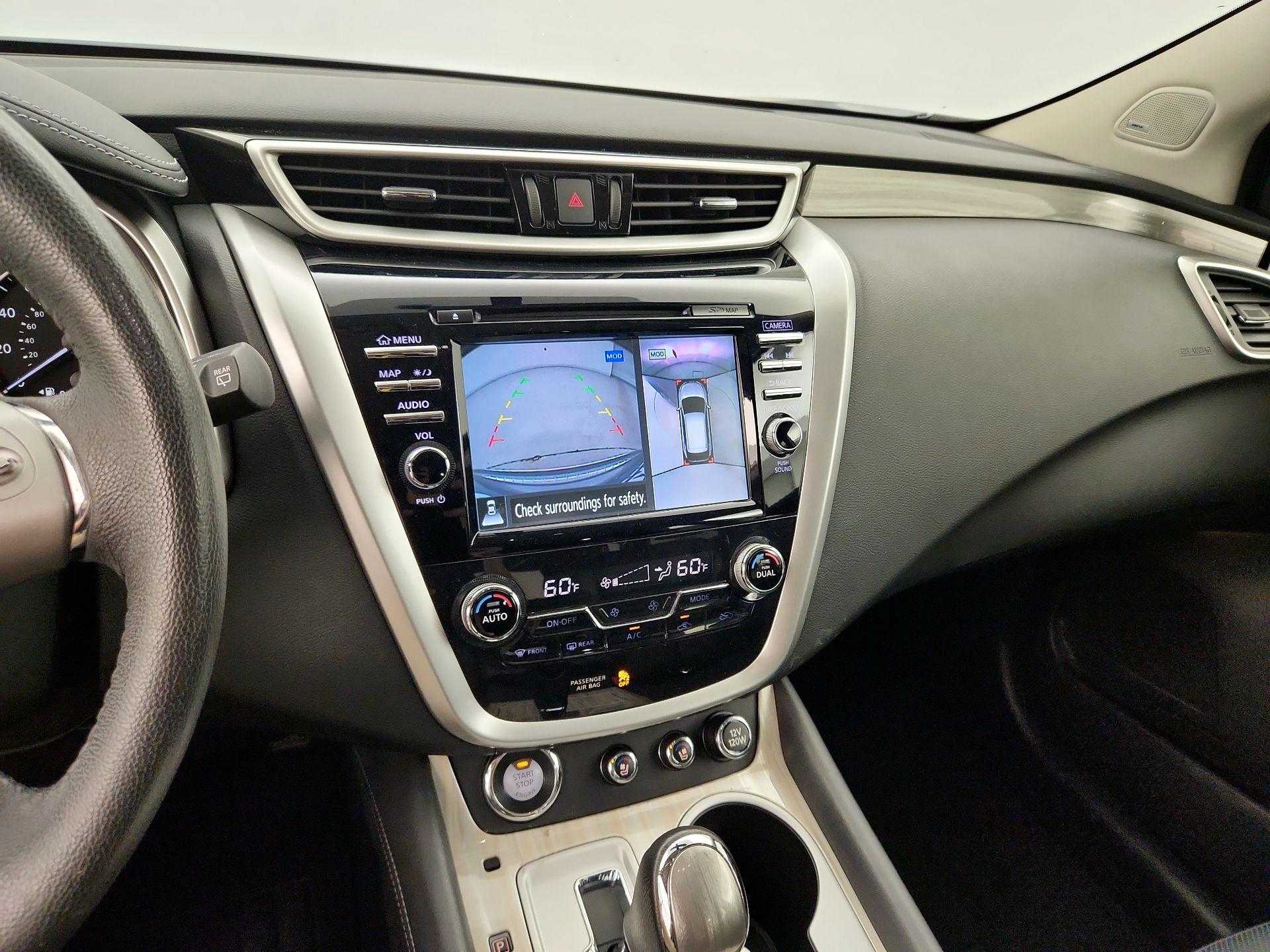 Thumbnail: 2015 Nissan Murano - 14