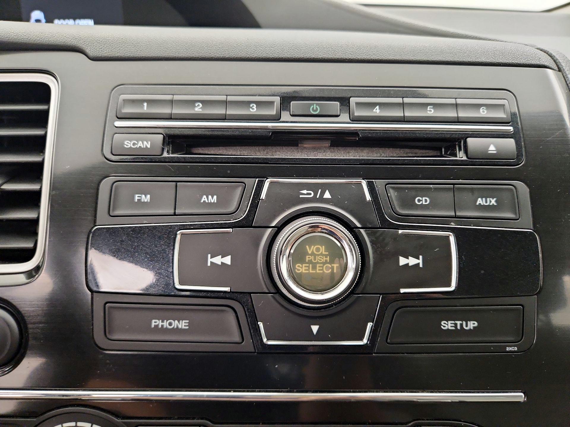 Thumbnail: 2013 Honda Civic - 15