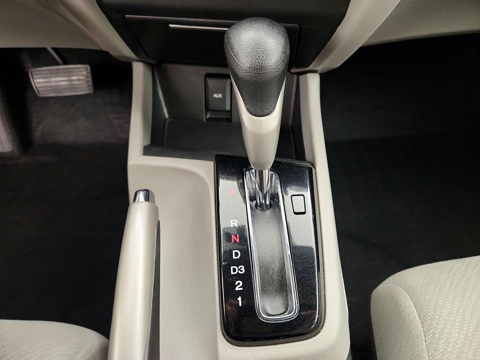 Thumbnail: 2013 Honda Civic - 17
