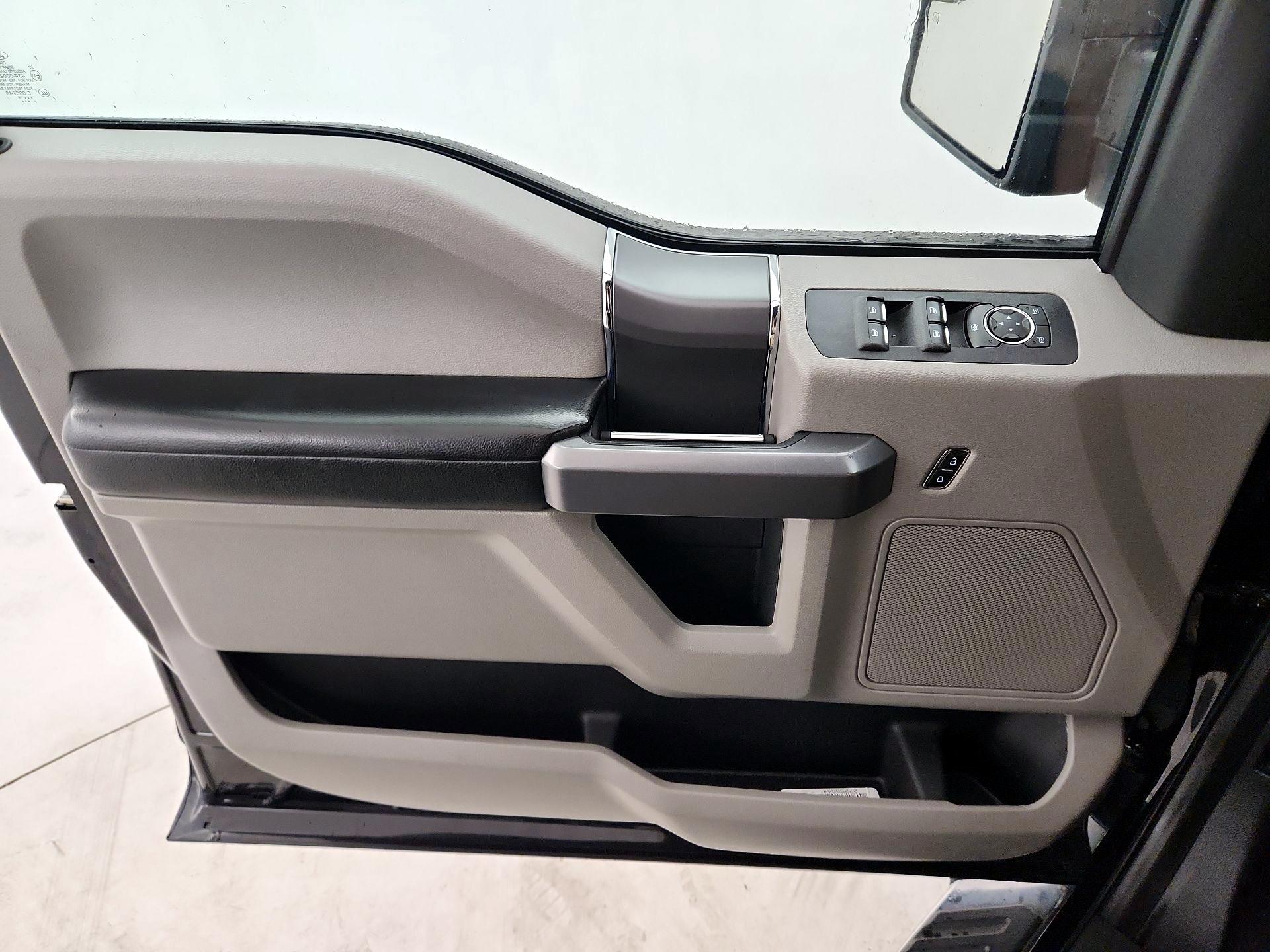 Thumbnail: 2018 Ford F-150 - 12