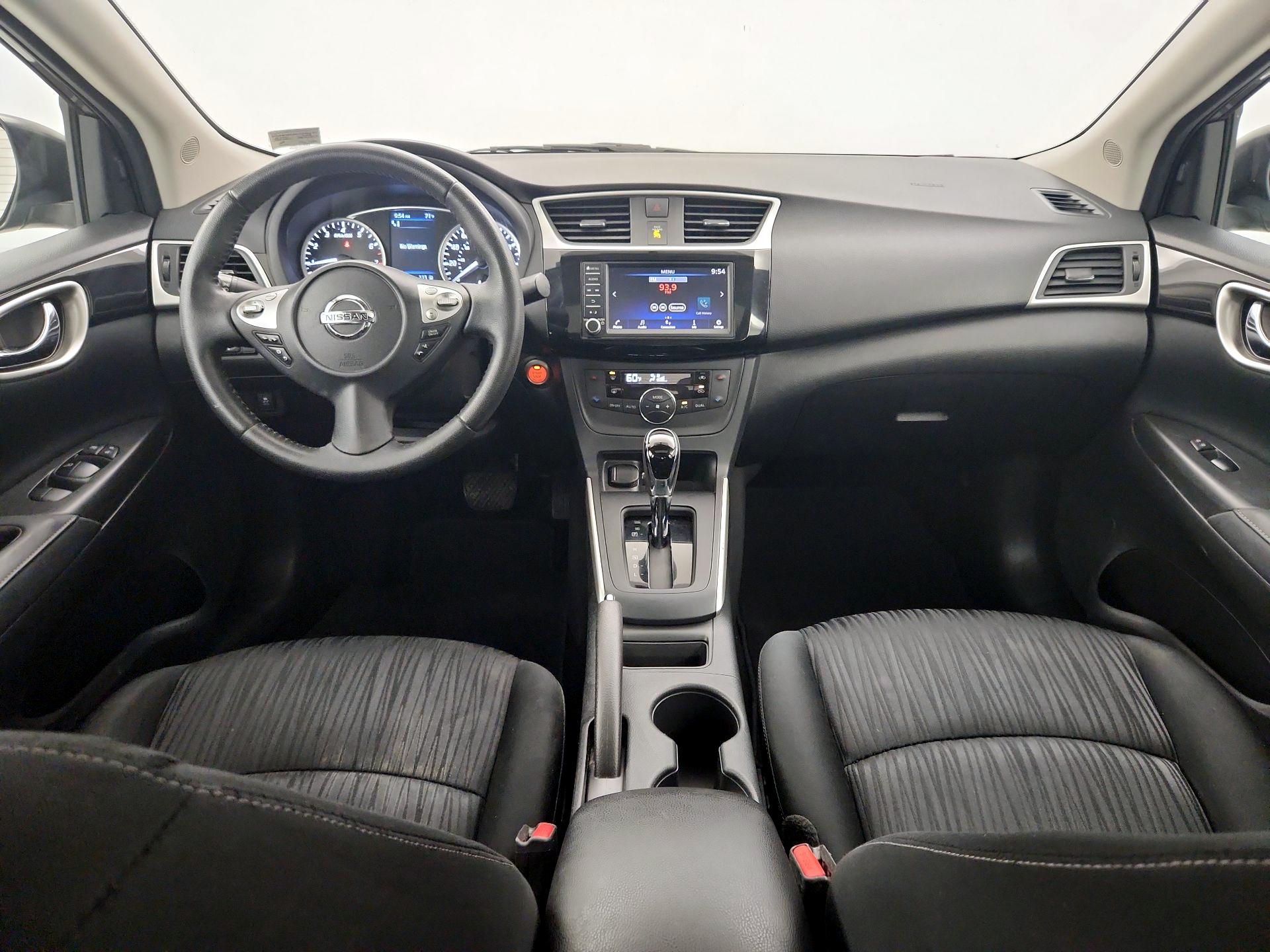 Thumbnail: 2019 Nissan Sentra - 9