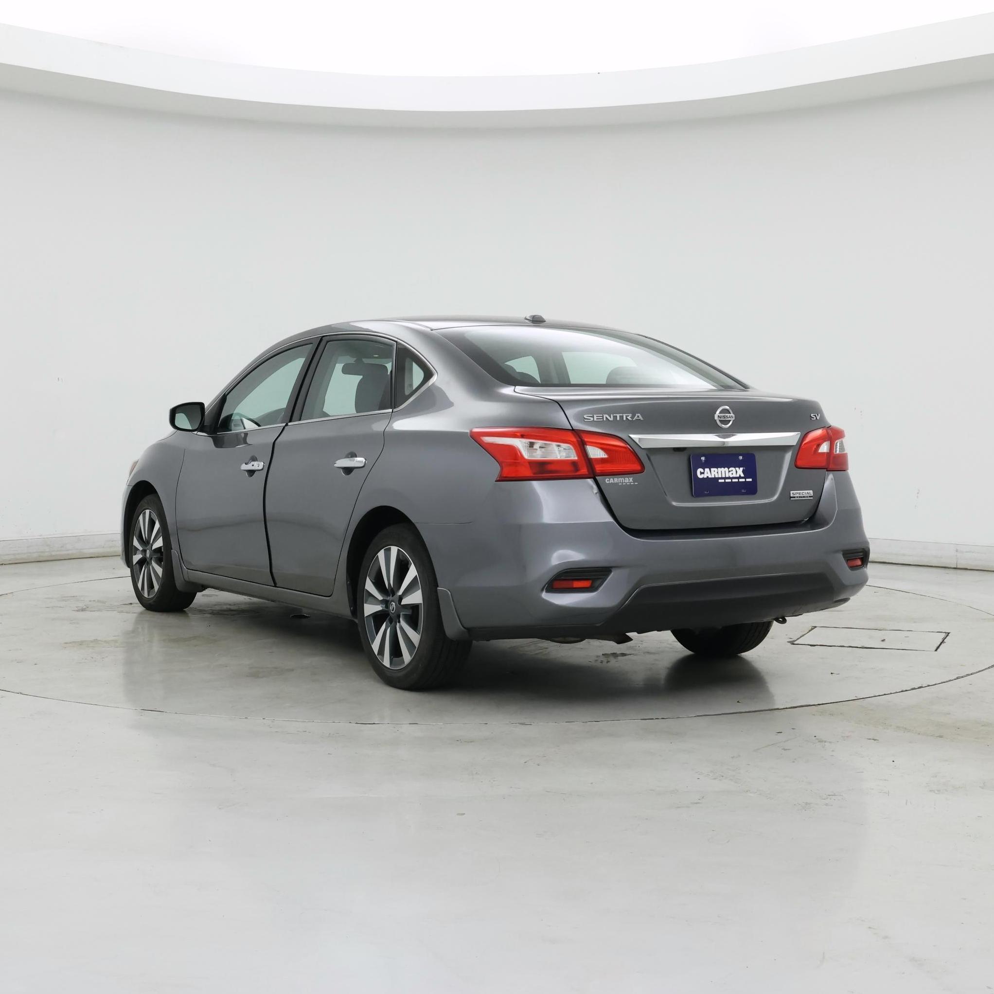 Thumbnail: 2019 Nissan Sentra - 2