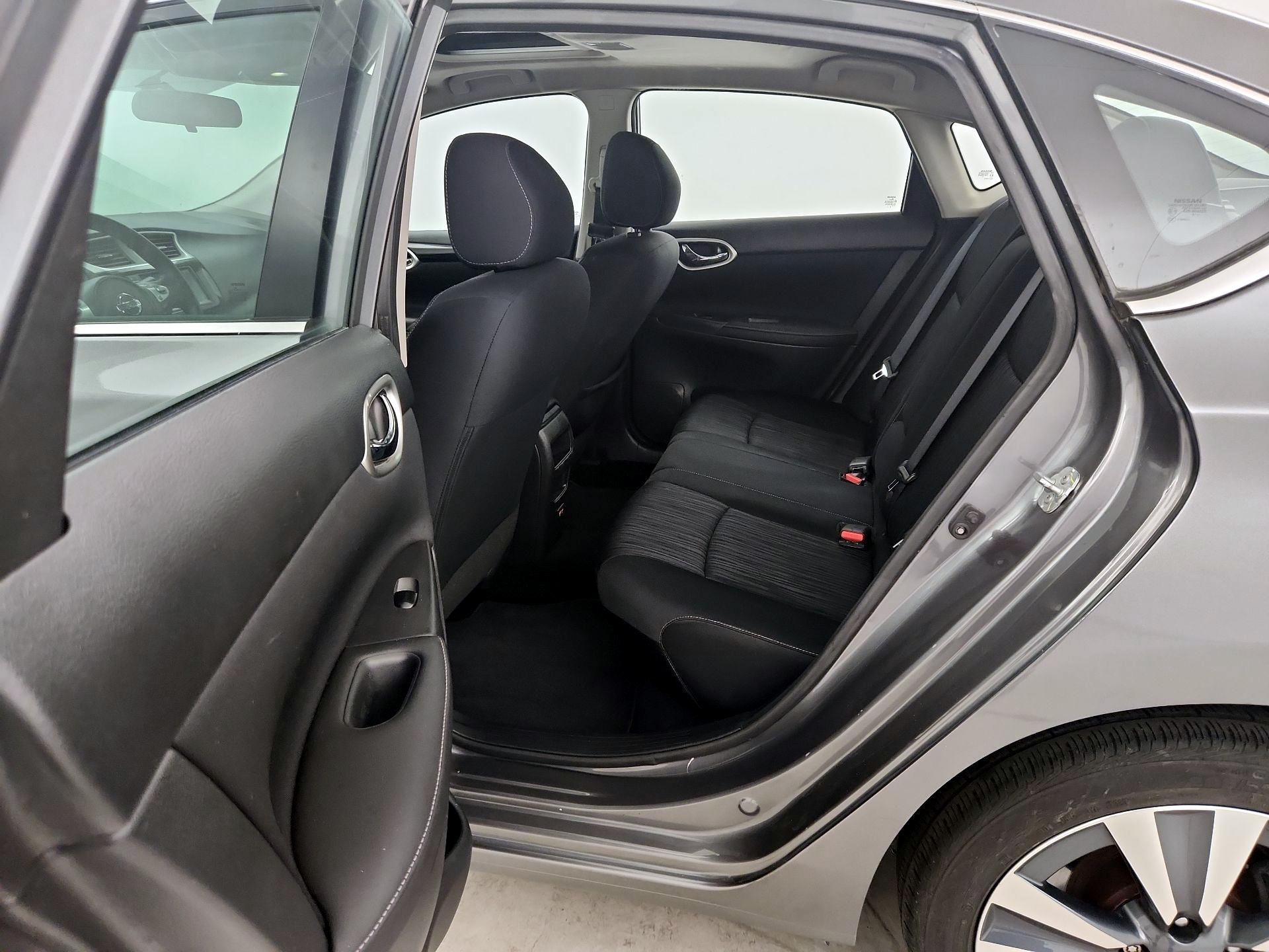 Thumbnail: 2019 Nissan Sentra - 20