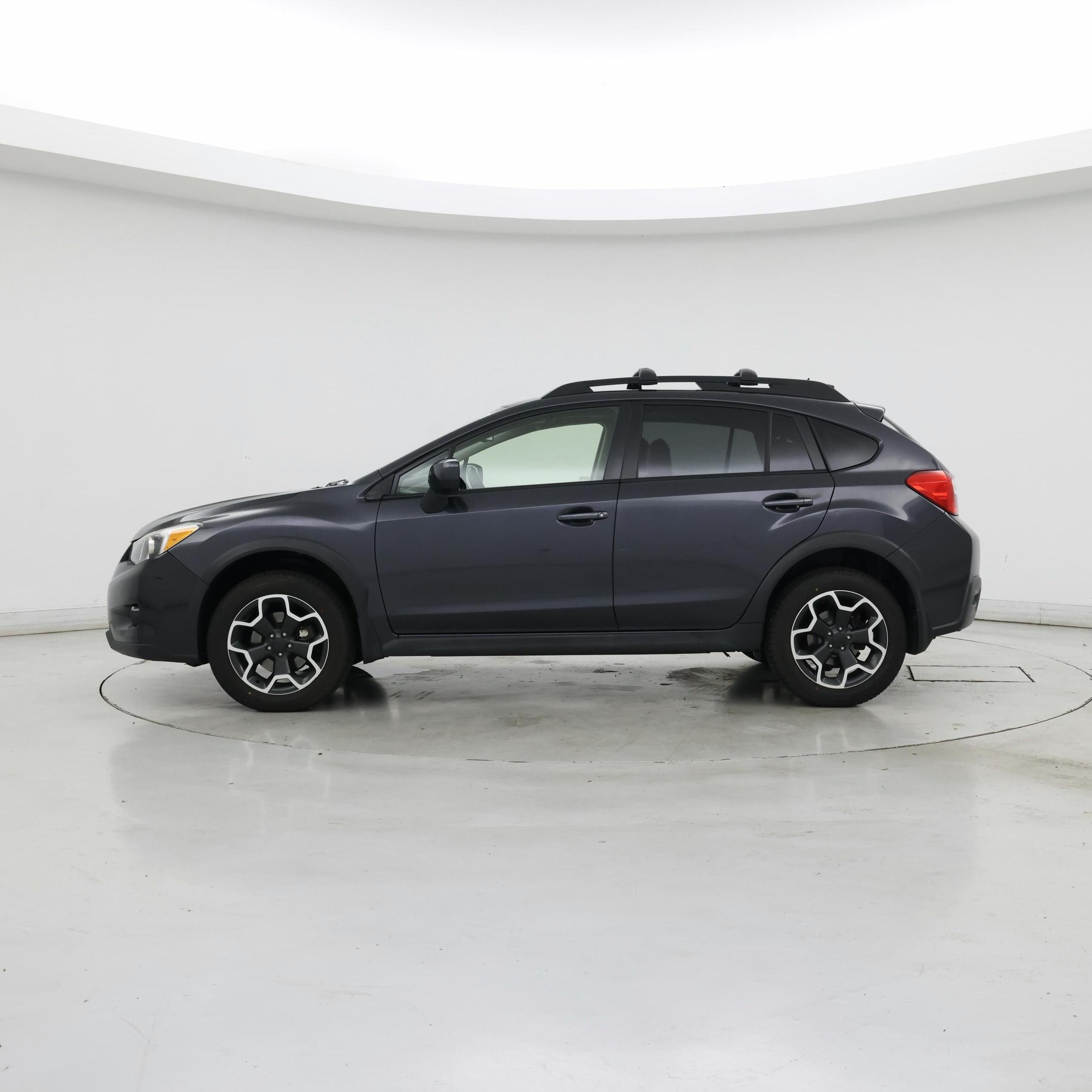 Thumbnail: 2014 Subaru XV Crosstrek - 3