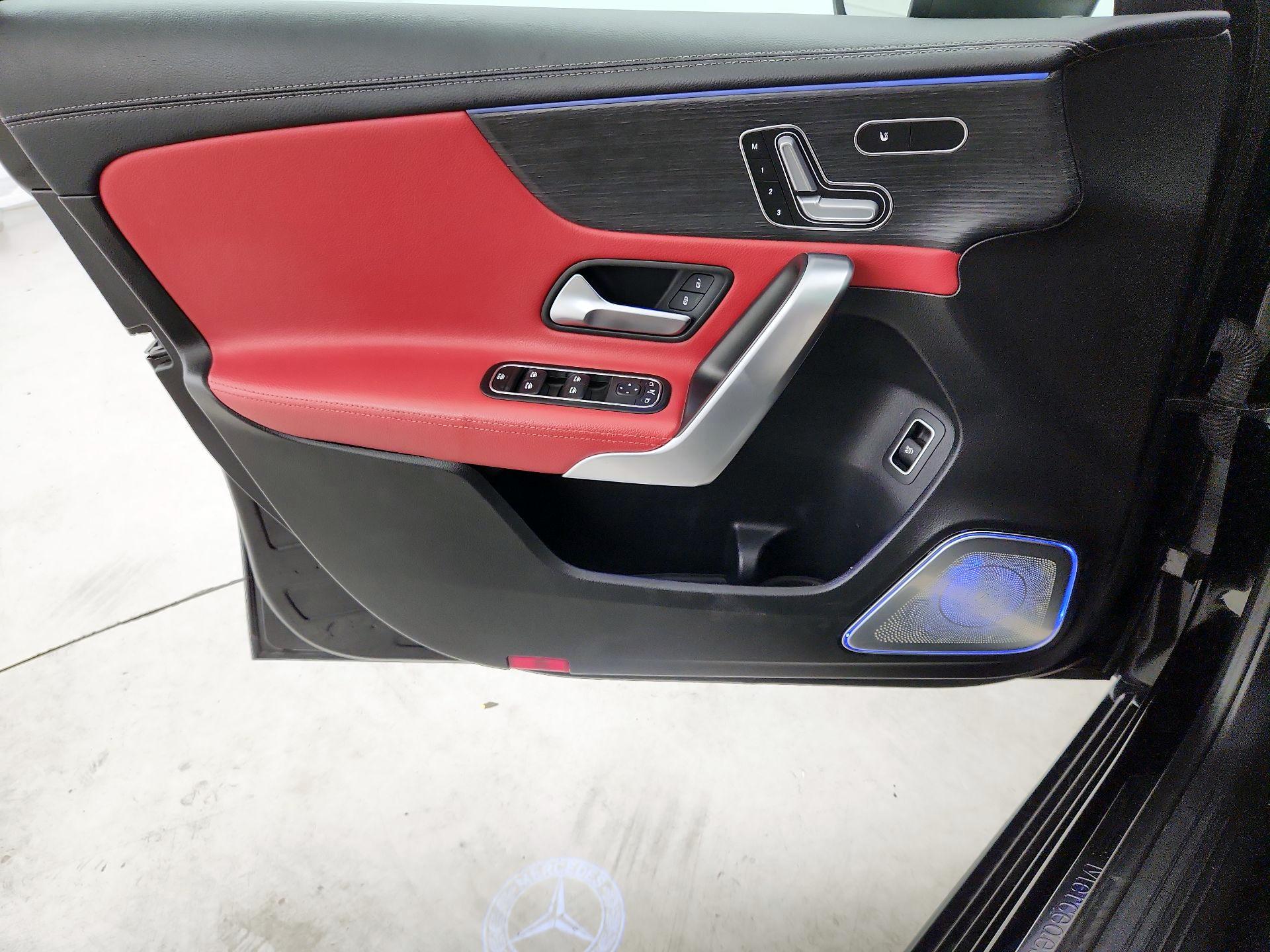 Thumbnail: 2019 Mercedes-Benz A-Class - 12