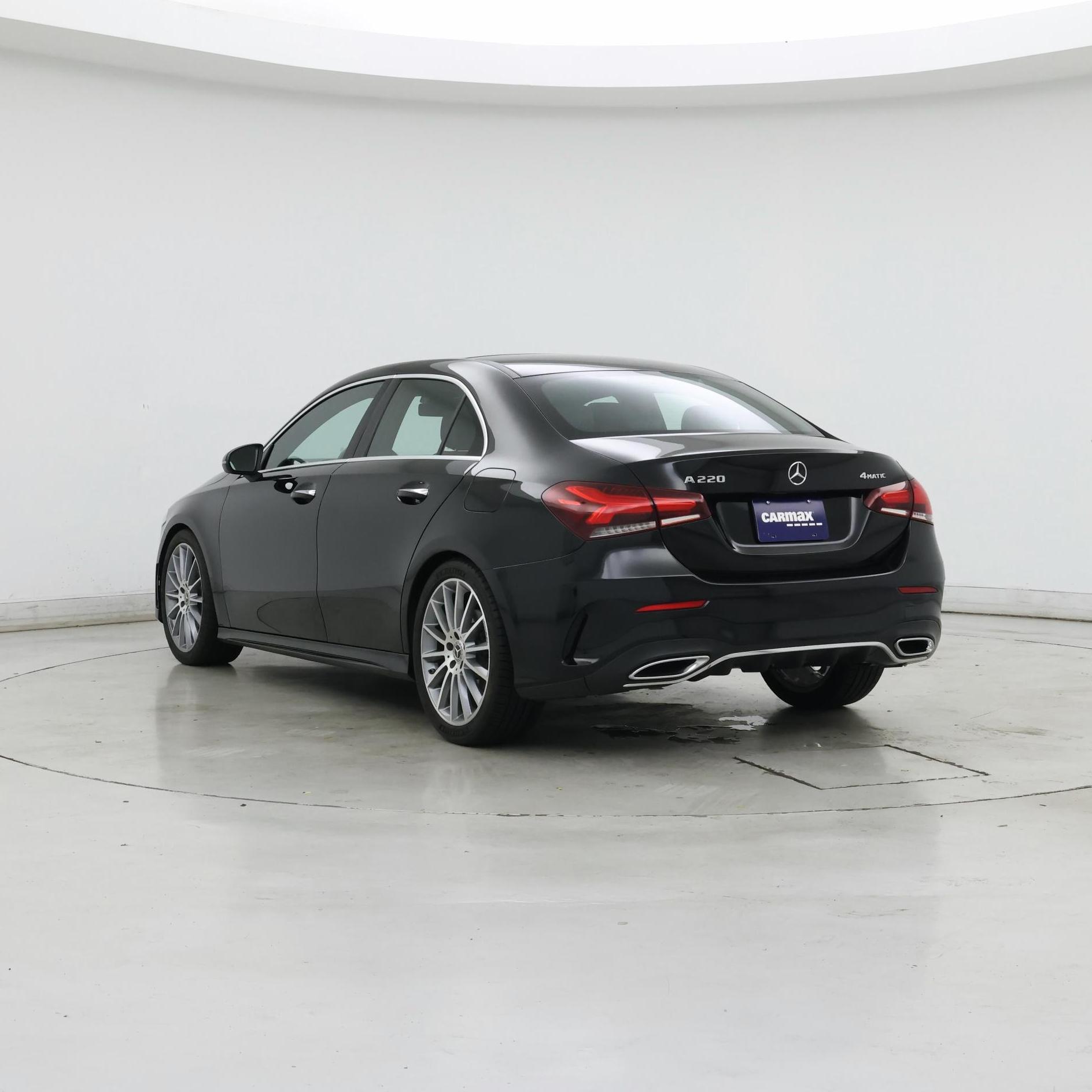 Thumbnail: 2019 Mercedes-Benz A-Class - 2