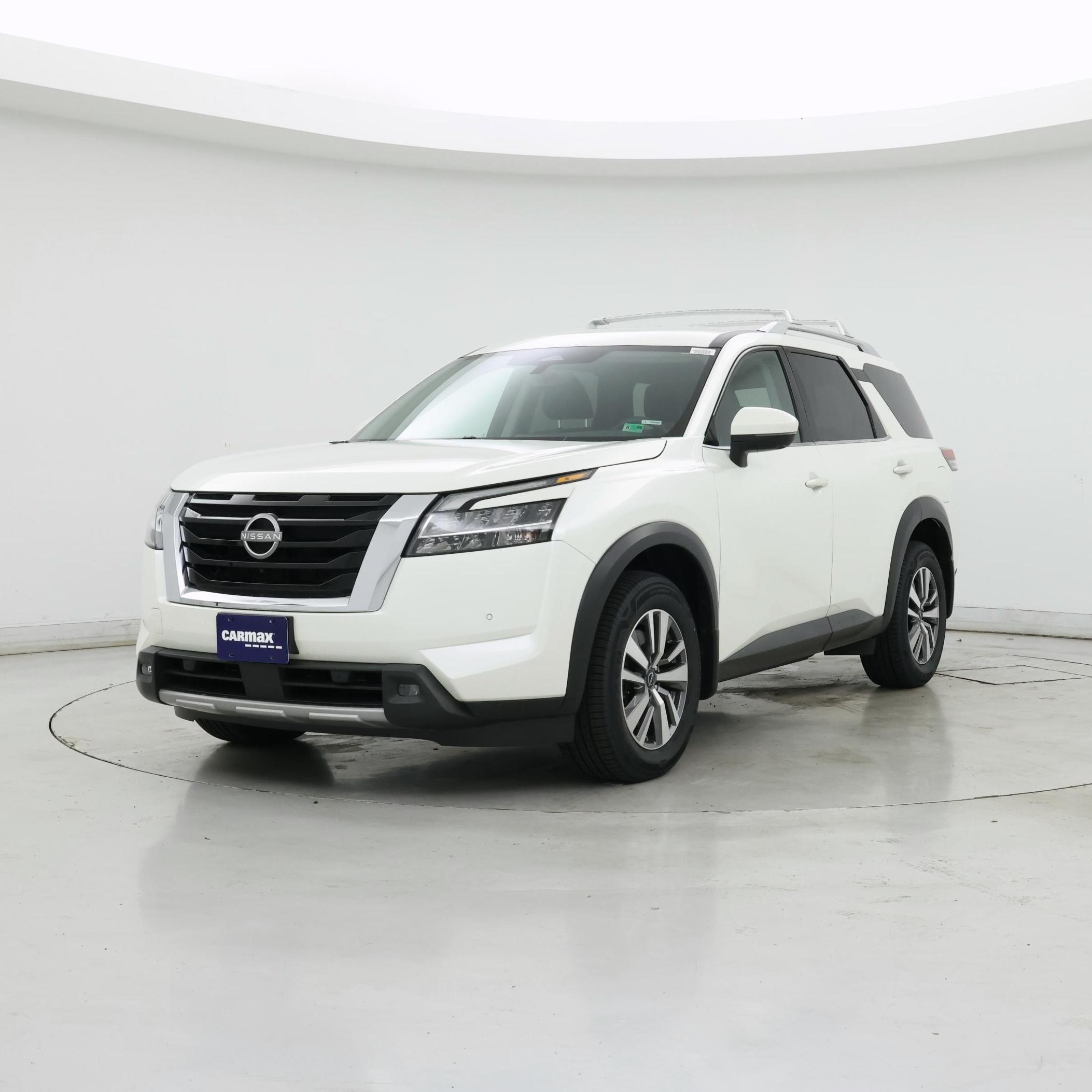 Thumbnail: 2023 Nissan Pathfinder - 4