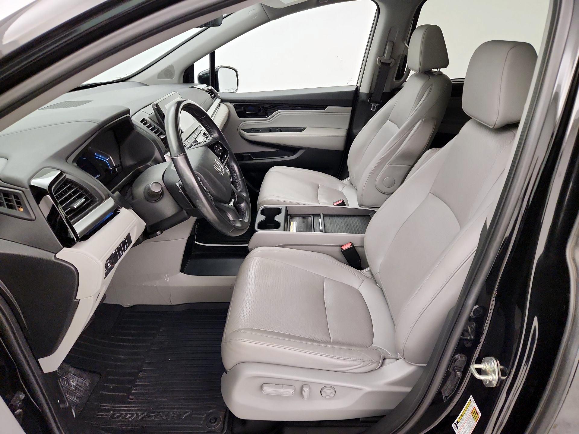 Thumbnail: 2019 Honda Odyssey - 11