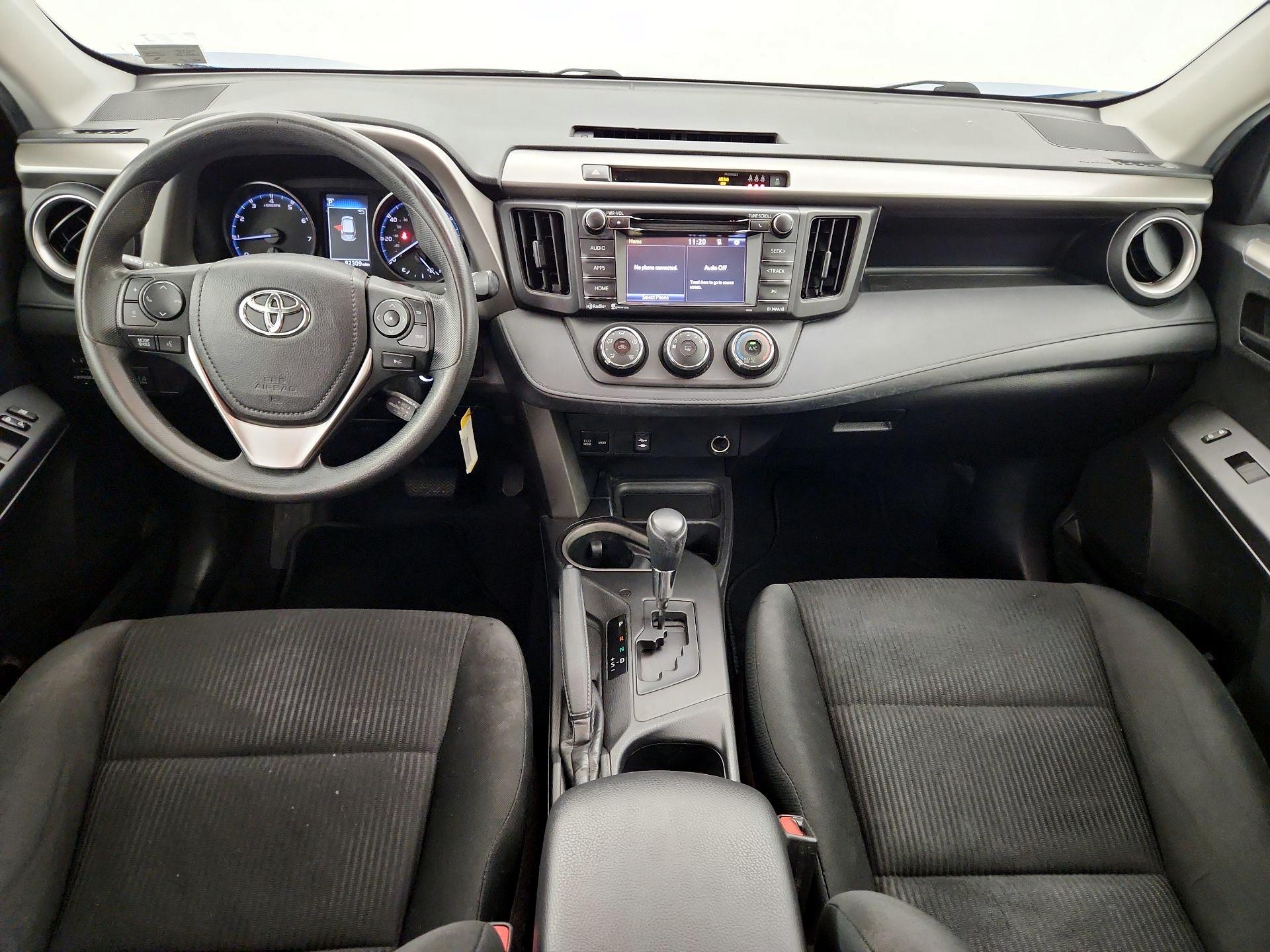 Thumbnail: 2018 Toyota RAV4 - 9