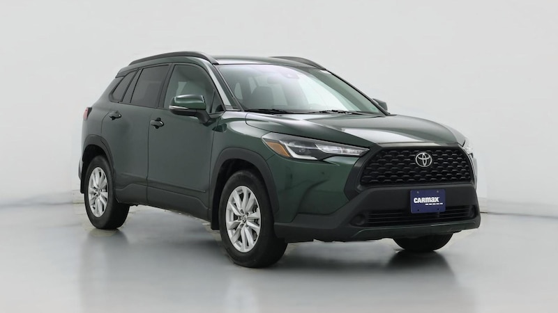 2022 Toyota Corolla Cross LE Hero Image