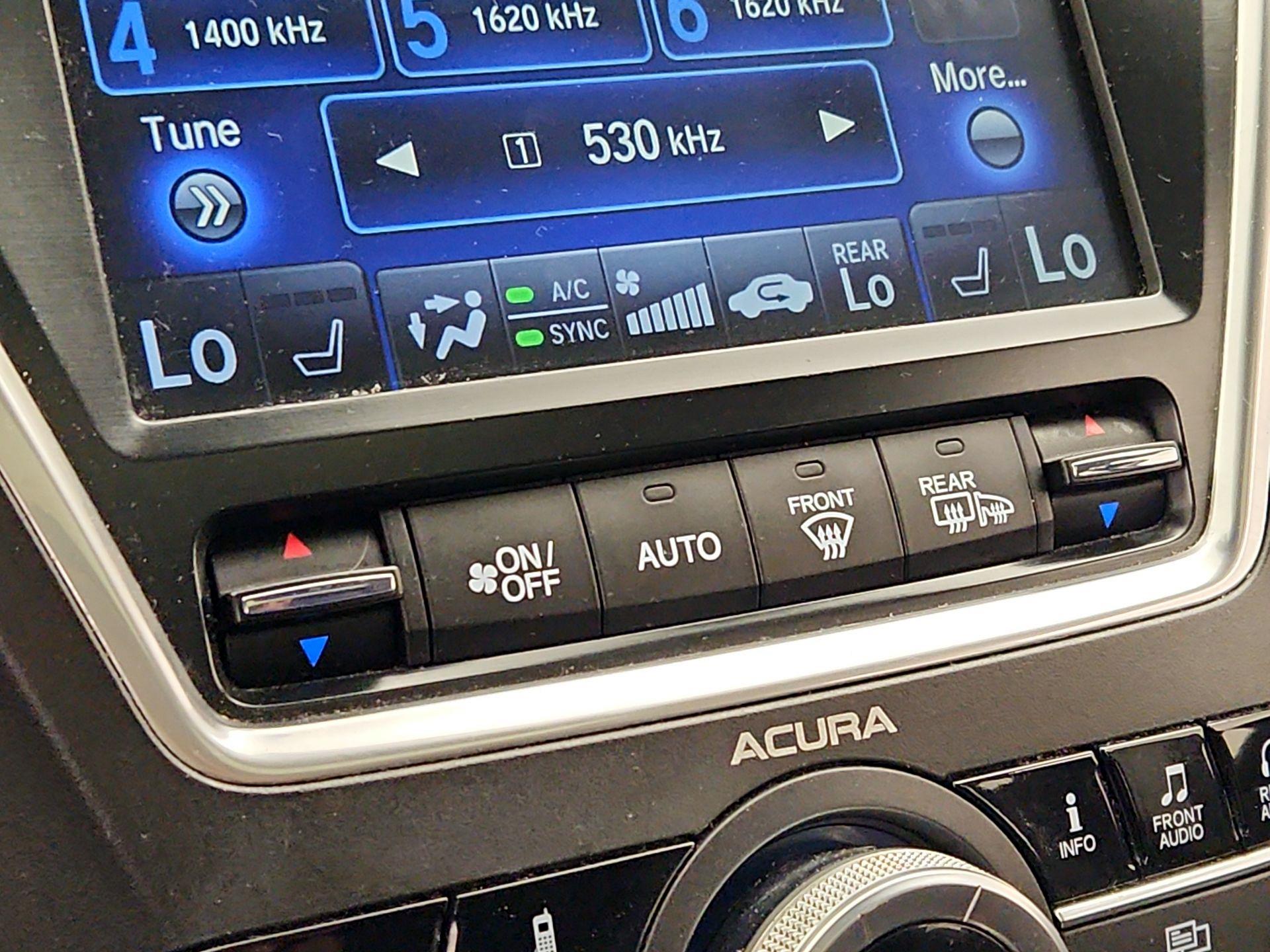 Thumbnail: 2015 Acura MDX - 17