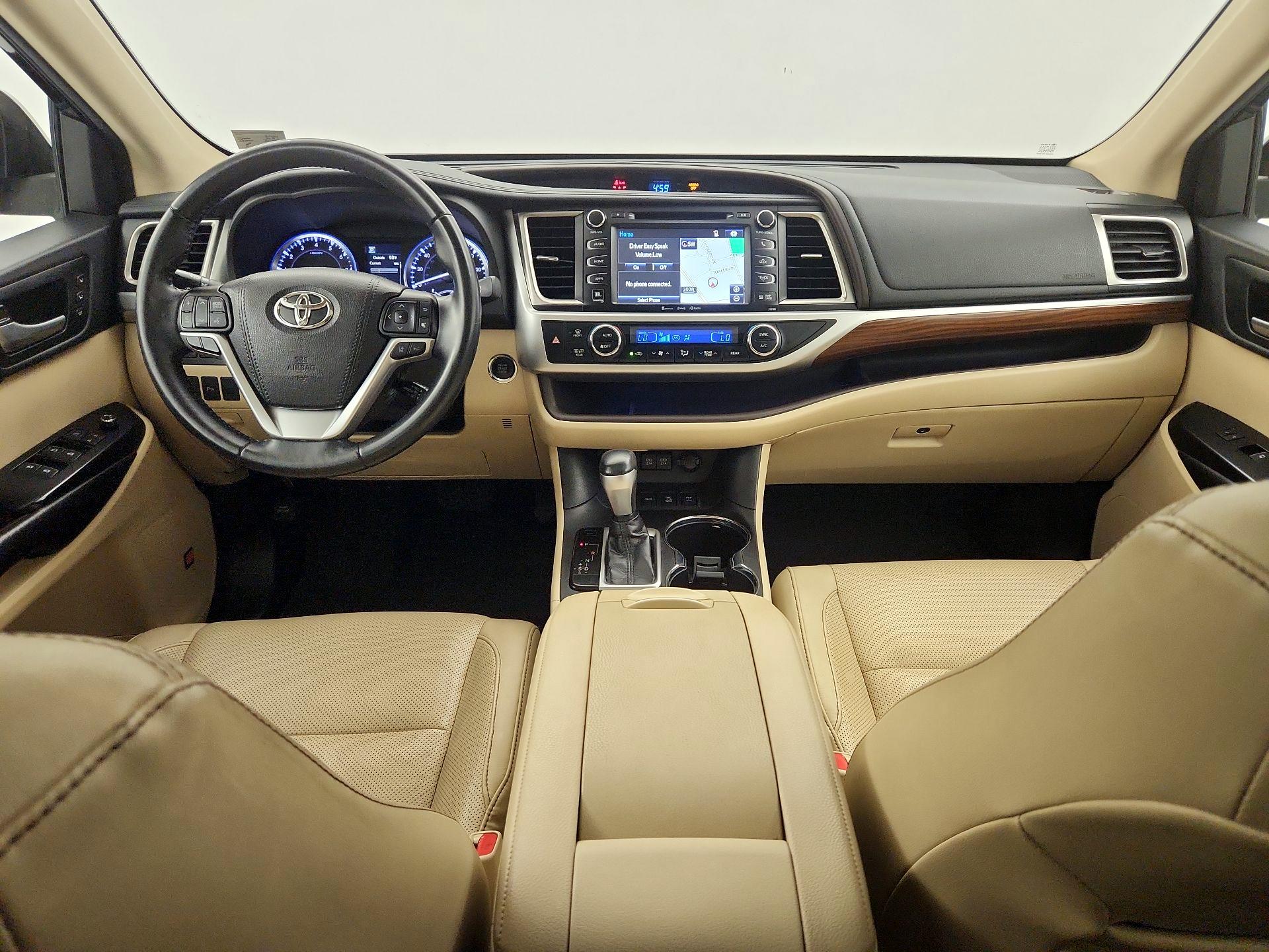 Thumbnail: 2018 Toyota Highlander - 9