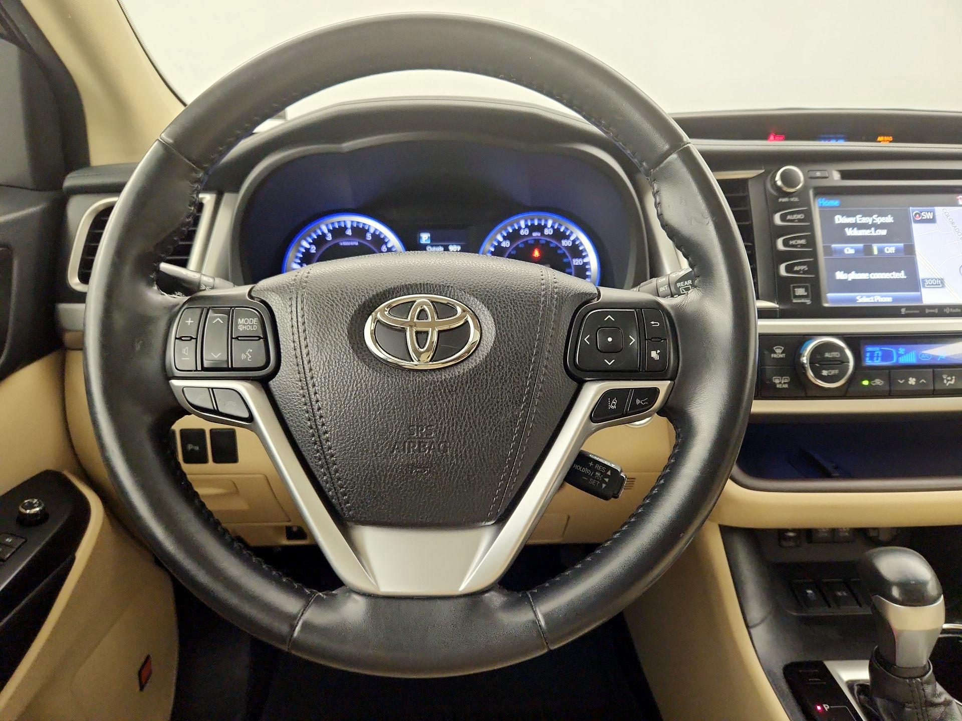 Thumbnail: 2018 Toyota Highlander - 10