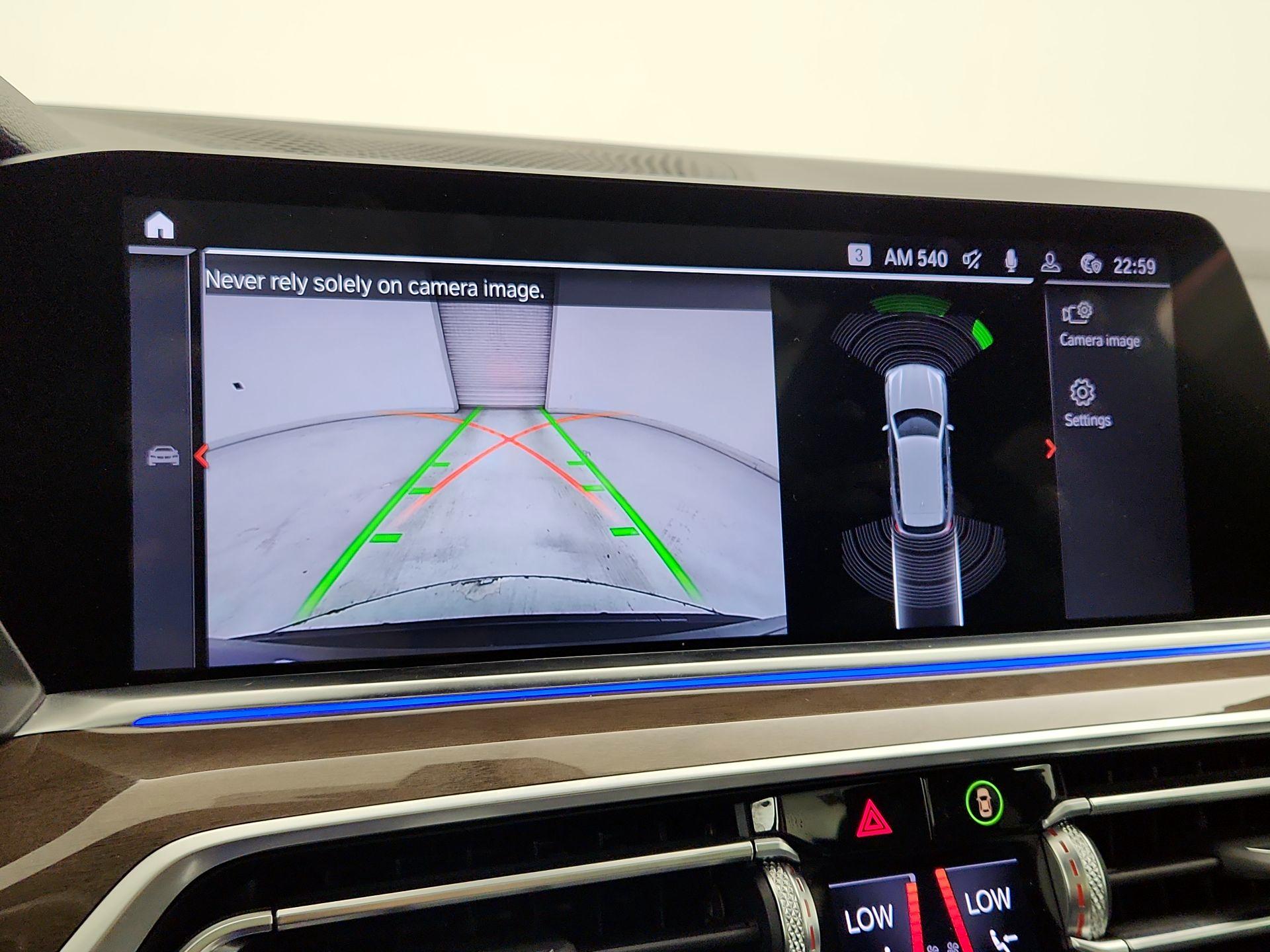 Thumbnail: 2019 BMW X5 - 15