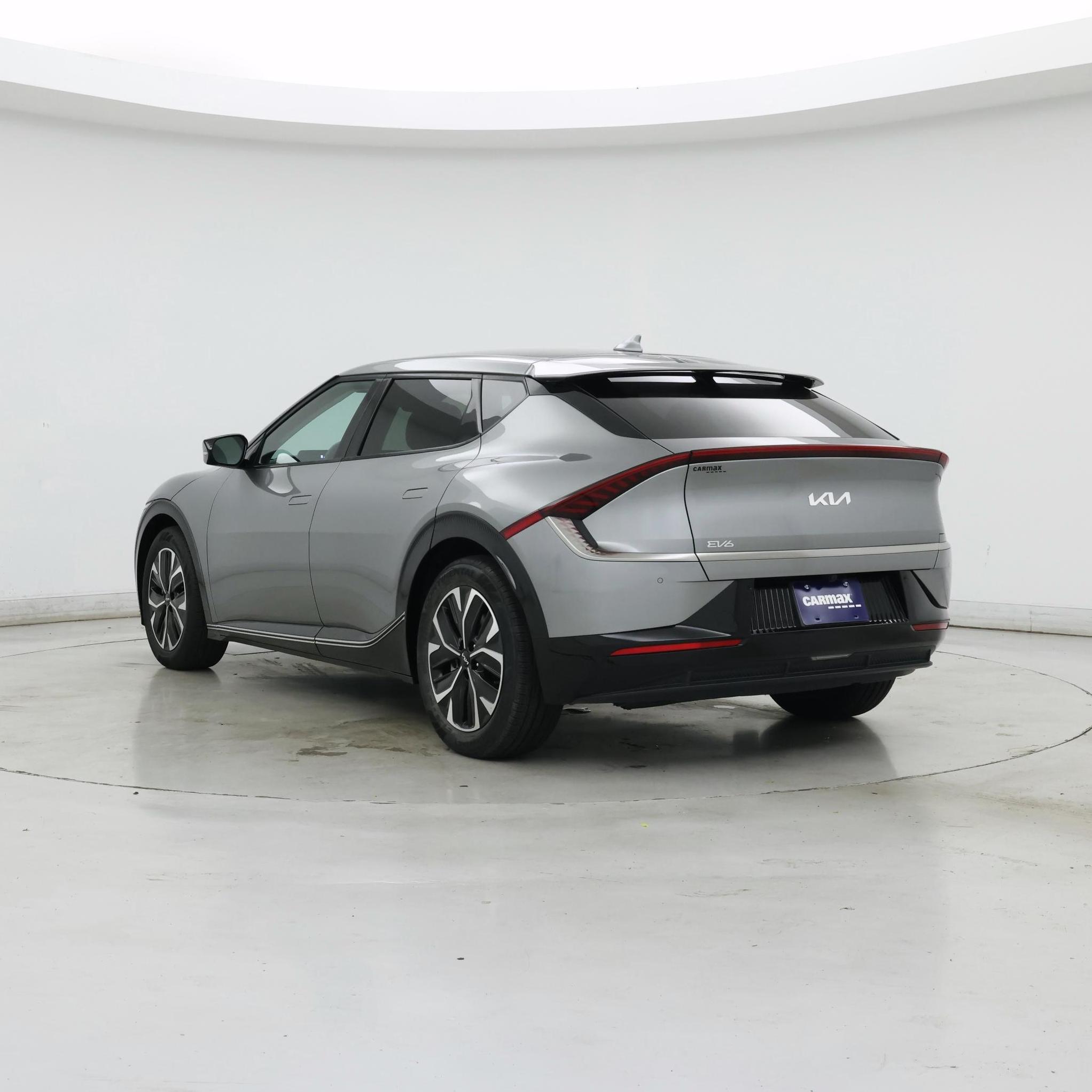 Thumbnail: 2022 Kia EV6 - 2
