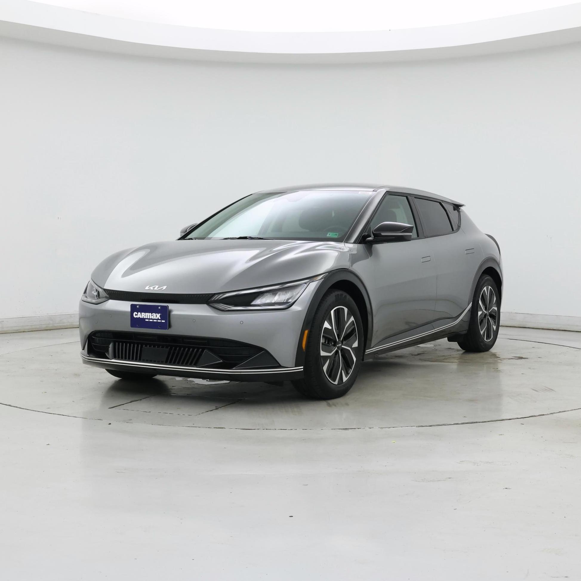 Thumbnail: 2022 Kia EV6 - 4