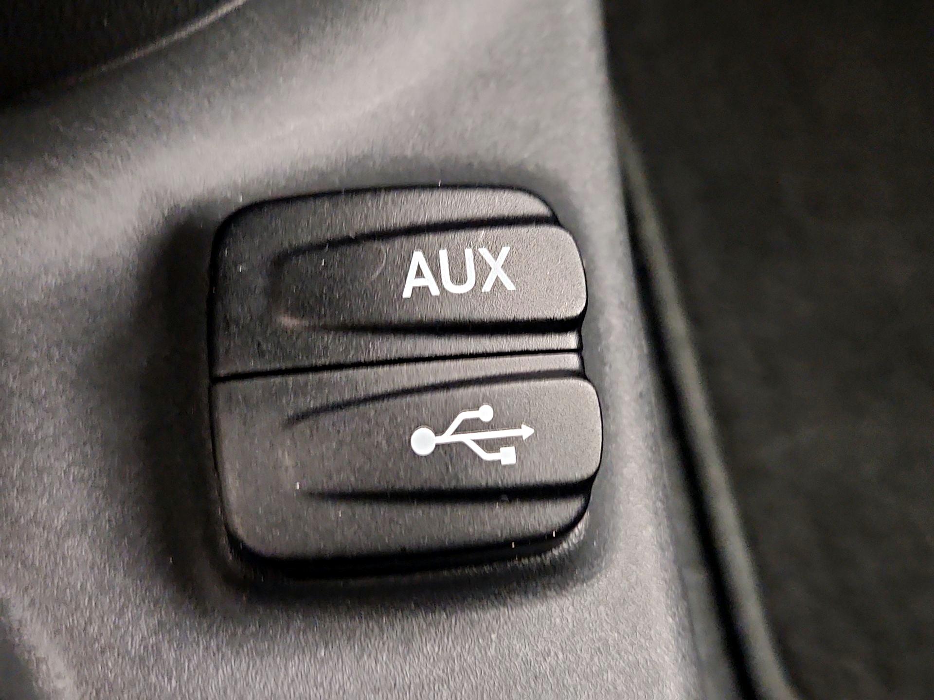 Thumbnail: 2015 Fiat 500 - 16