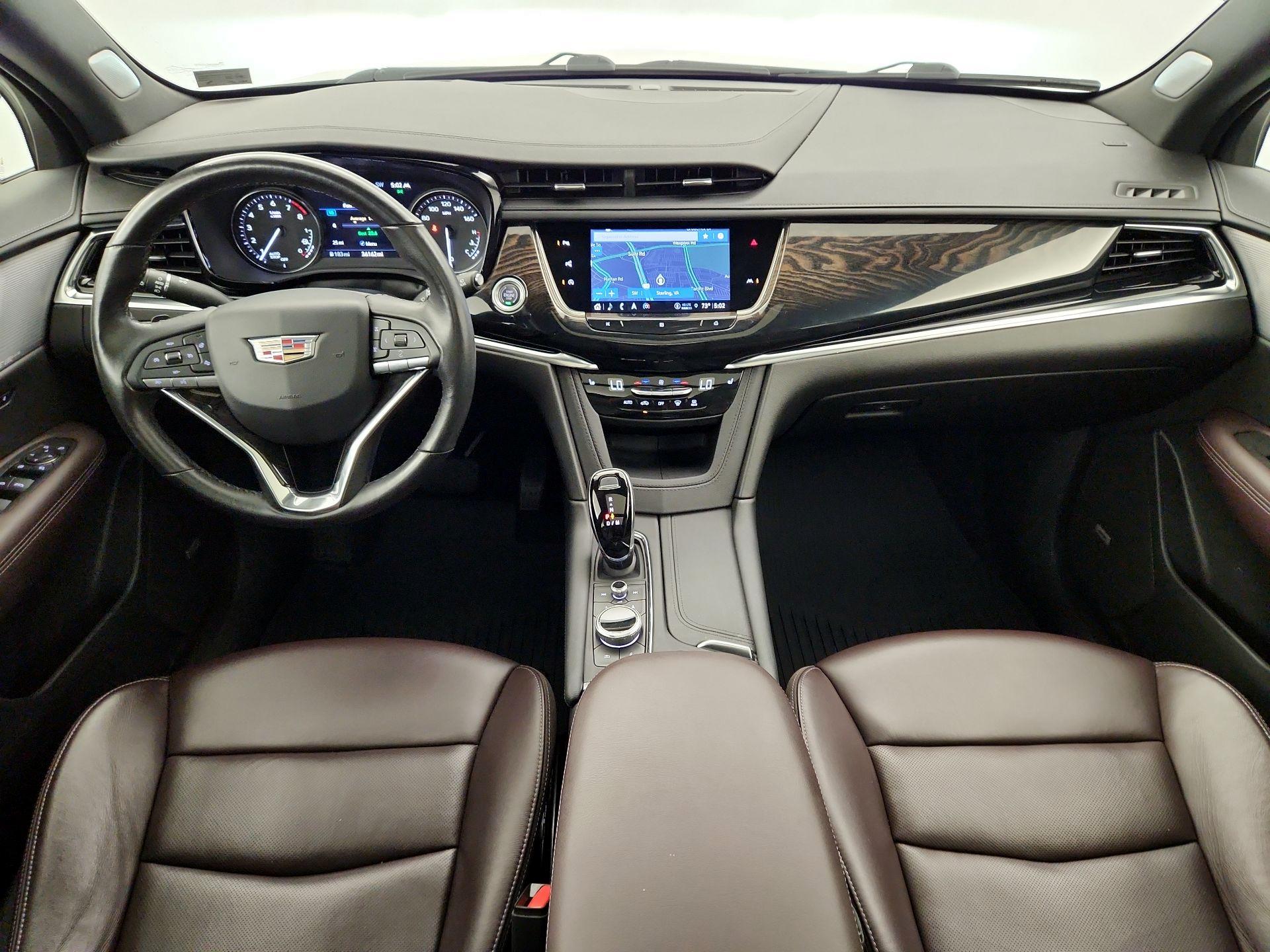 Thumbnail: 2021 Cadillac XT6 - 9