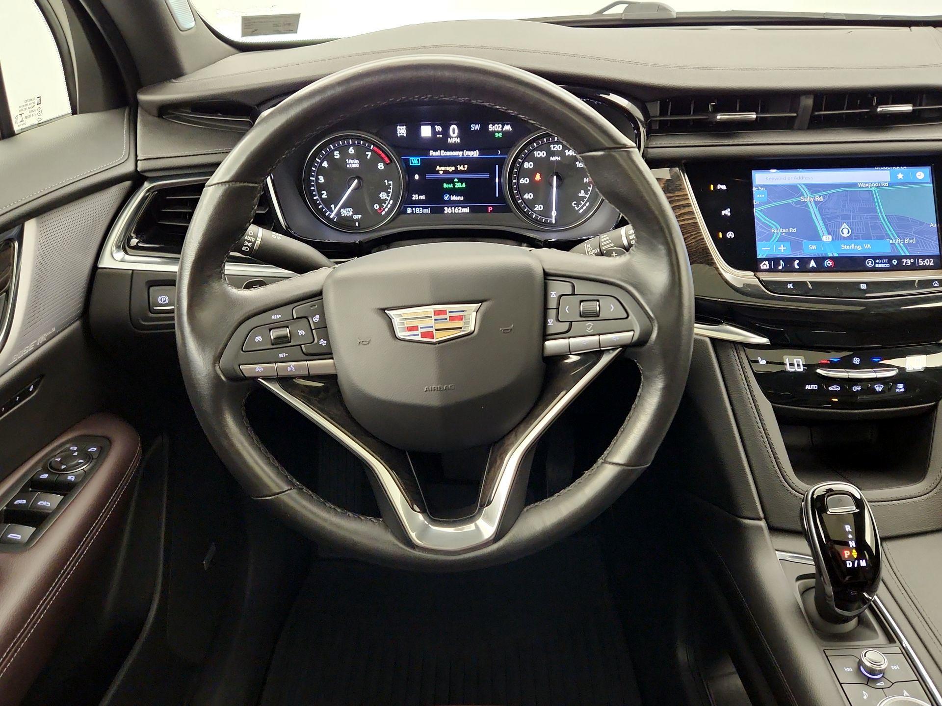 Thumbnail: 2021 Cadillac XT6 - 10