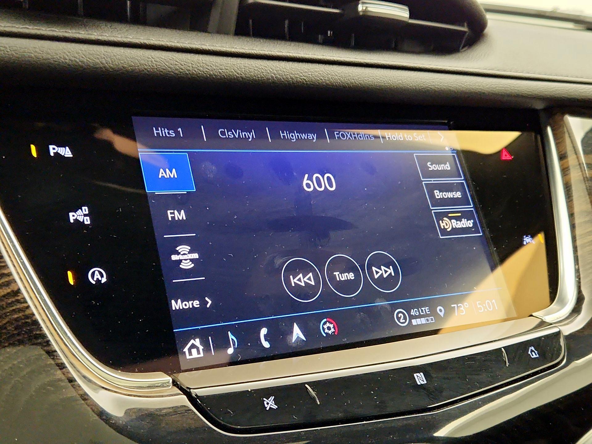 Thumbnail: 2021 Cadillac XT6 - 16
