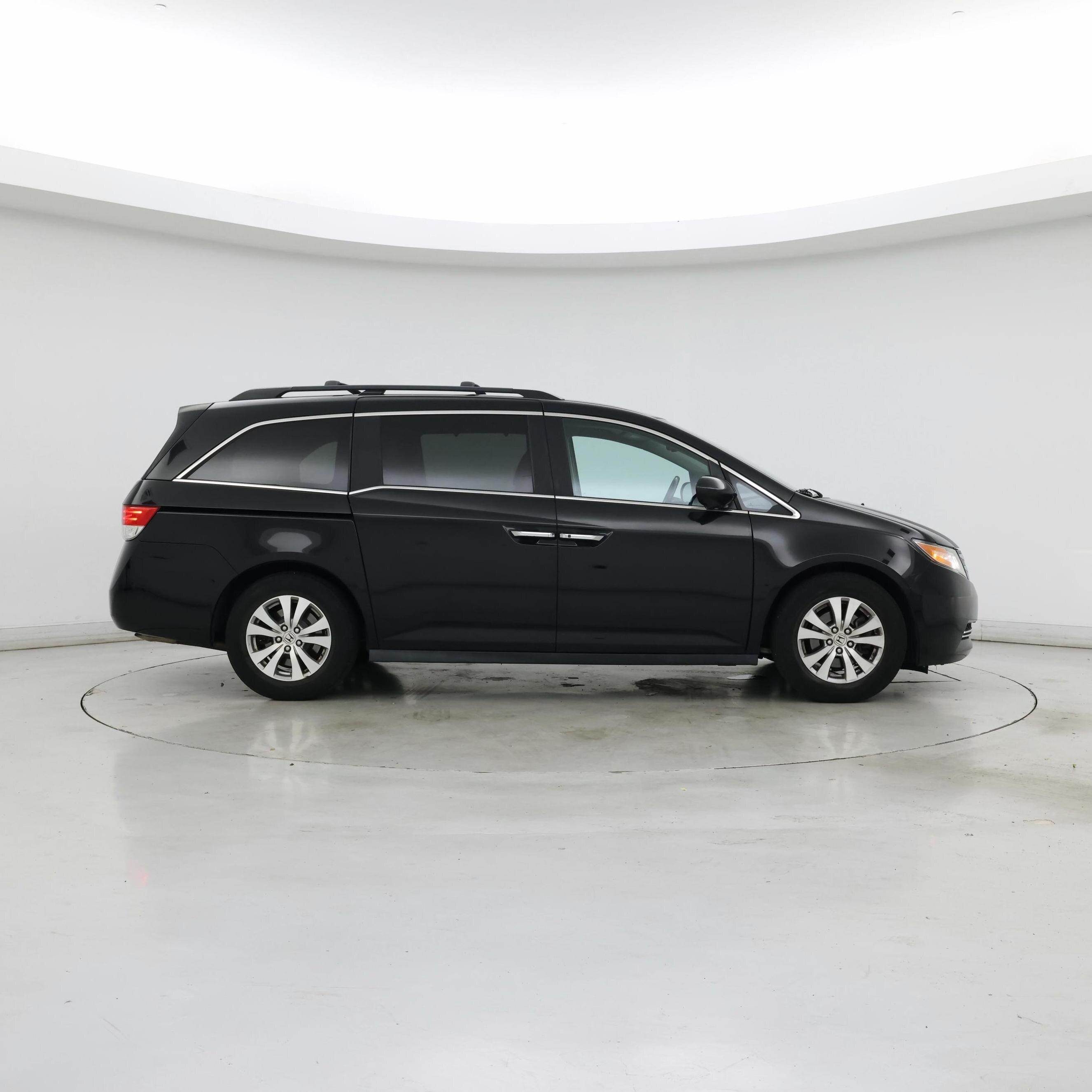 Thumbnail: 2016 Honda Odyssey - 7