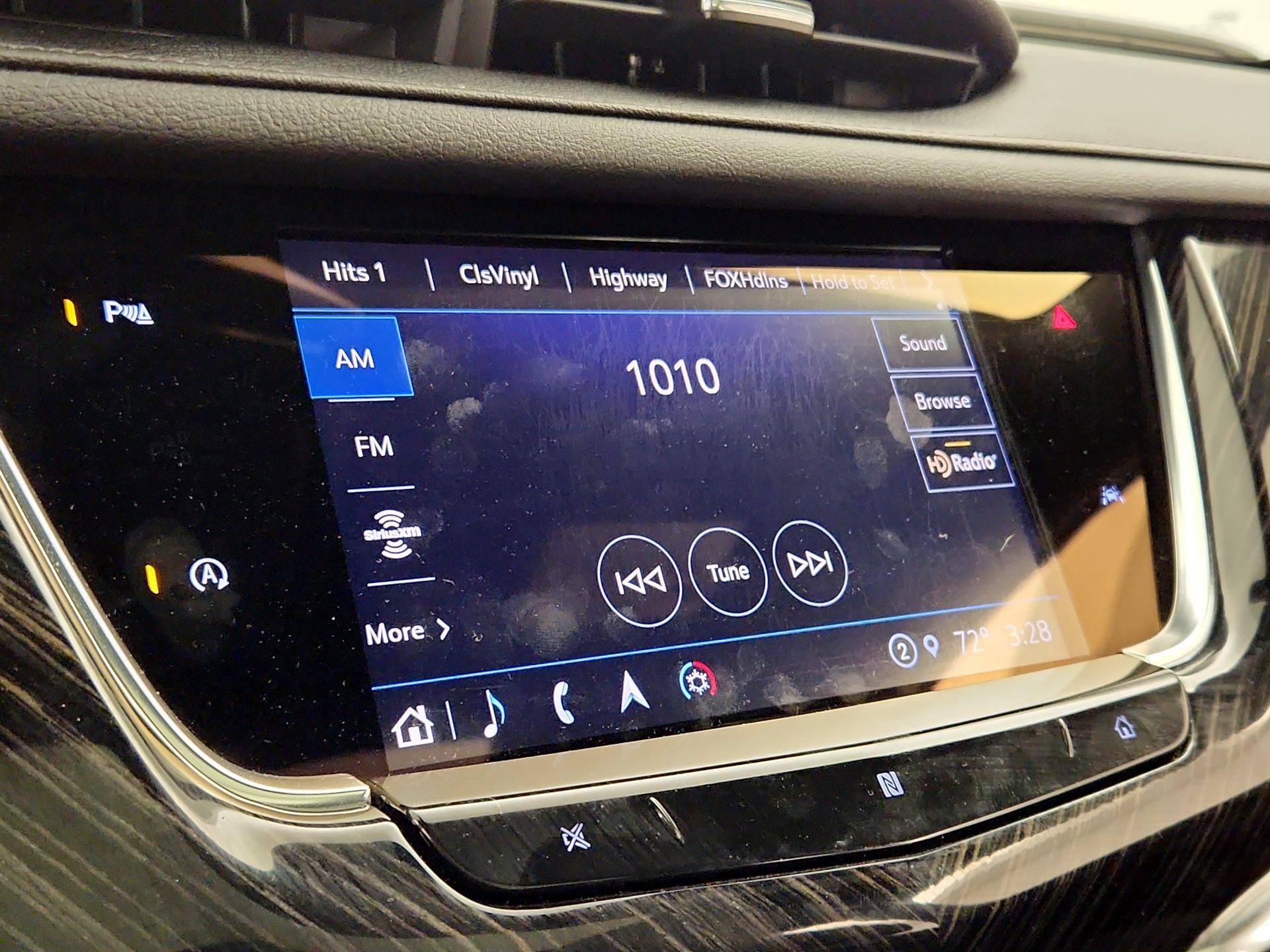 Thumbnail: 2021 Cadillac XT6 - 16