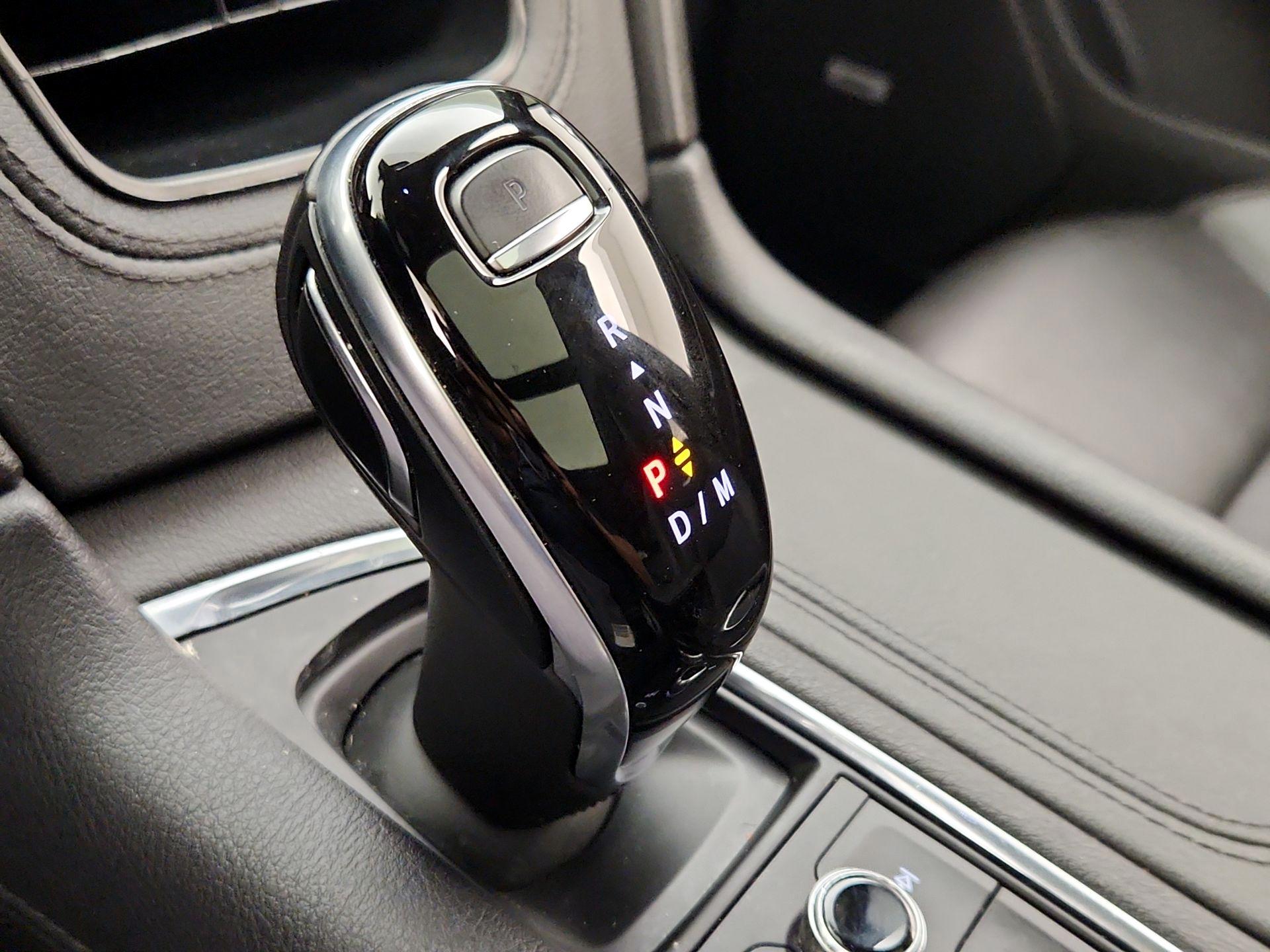 Thumbnail: 2021 Cadillac XT6 - 18