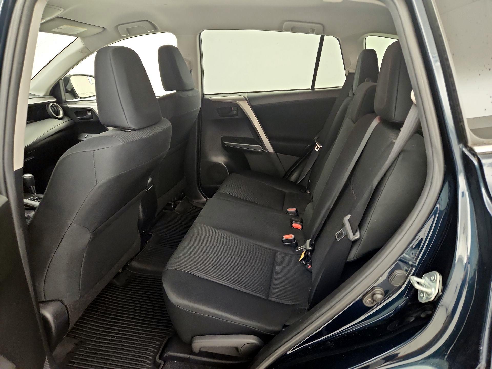 Thumbnail: 2017 Toyota RAV4 - 19