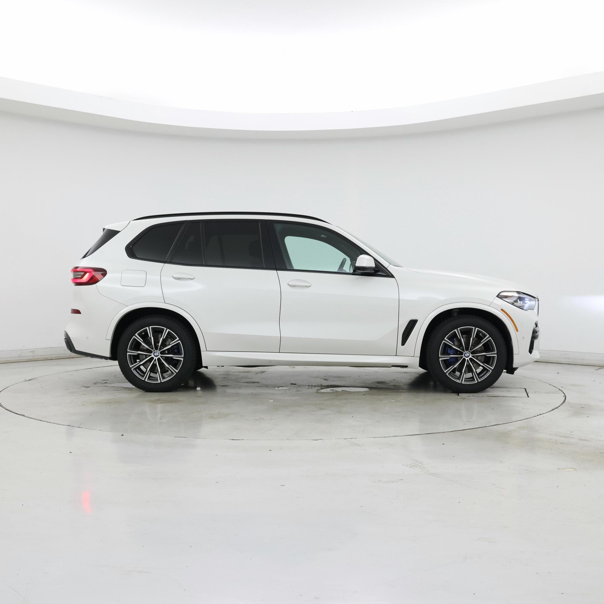 Thumbnail: 2021 BMW X5 - 7