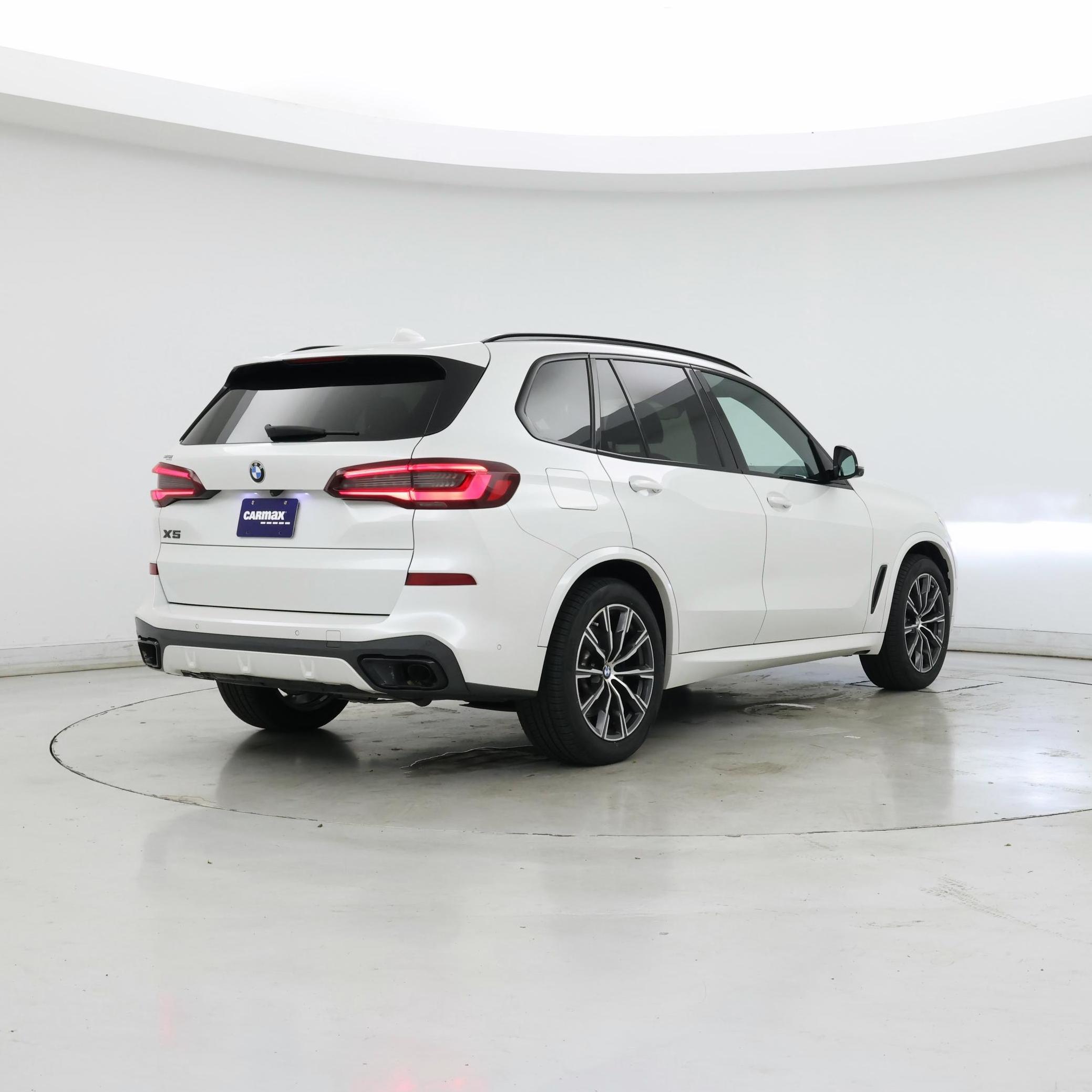 Thumbnail: 2021 BMW X5 - 8