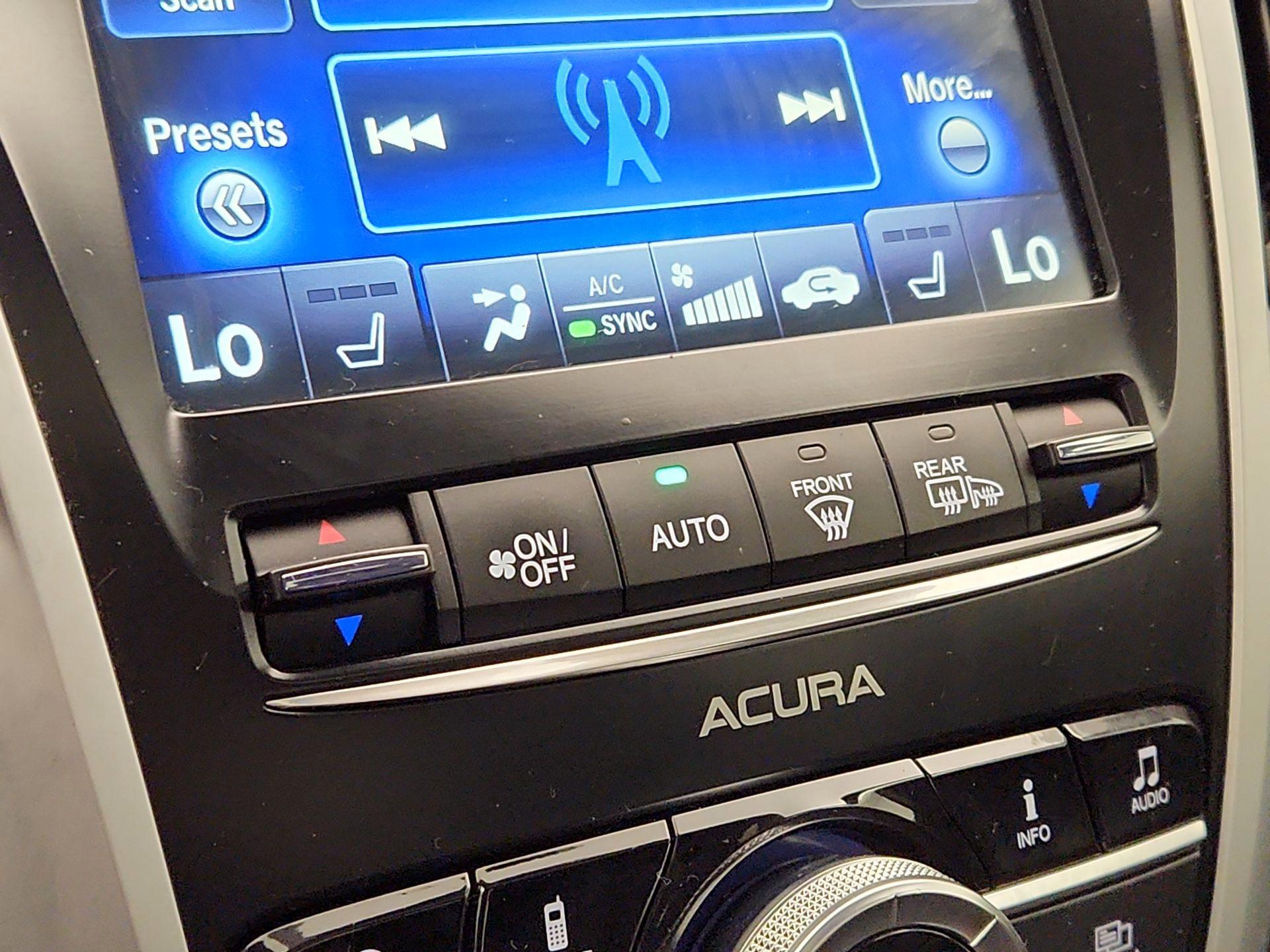 Thumbnail: 2016 Acura TLX - 17