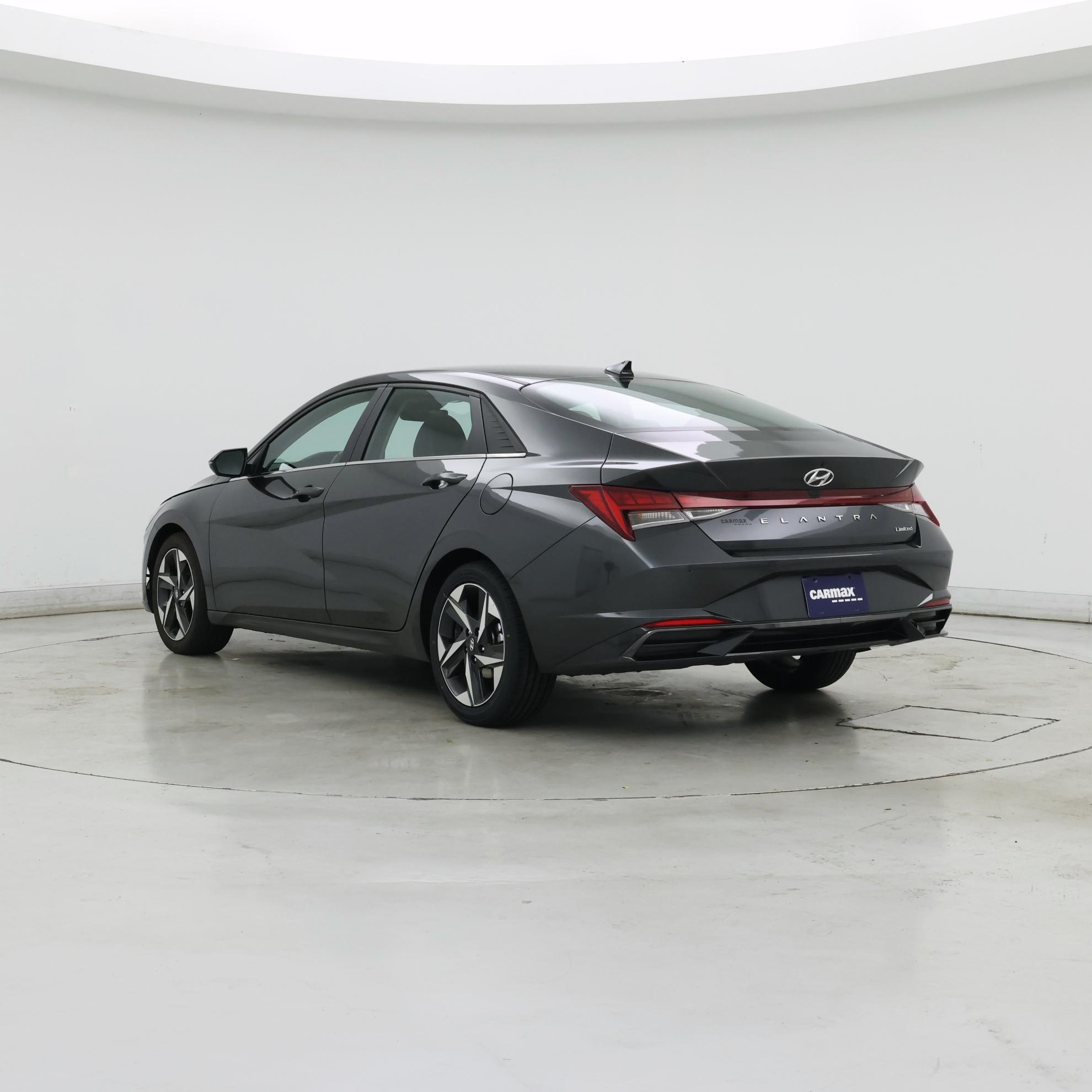 Thumbnail: 2023 Hyundai Elantra - 2